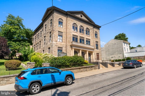 Condo For Rent - 240 Hermitage Street #204<br/> Philadelphia County, PHILADELPHIA, PA 19127