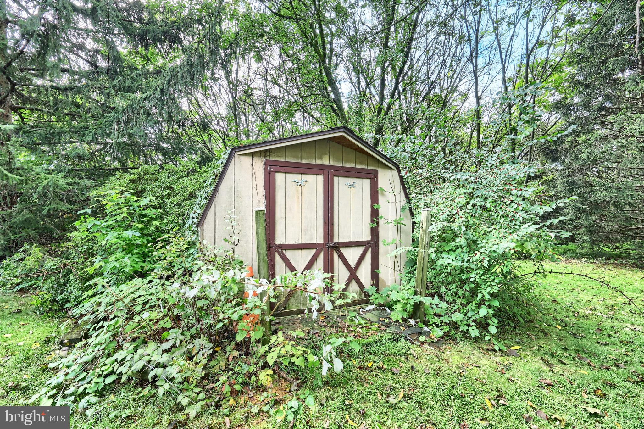 WINDSOR TWP - Residential