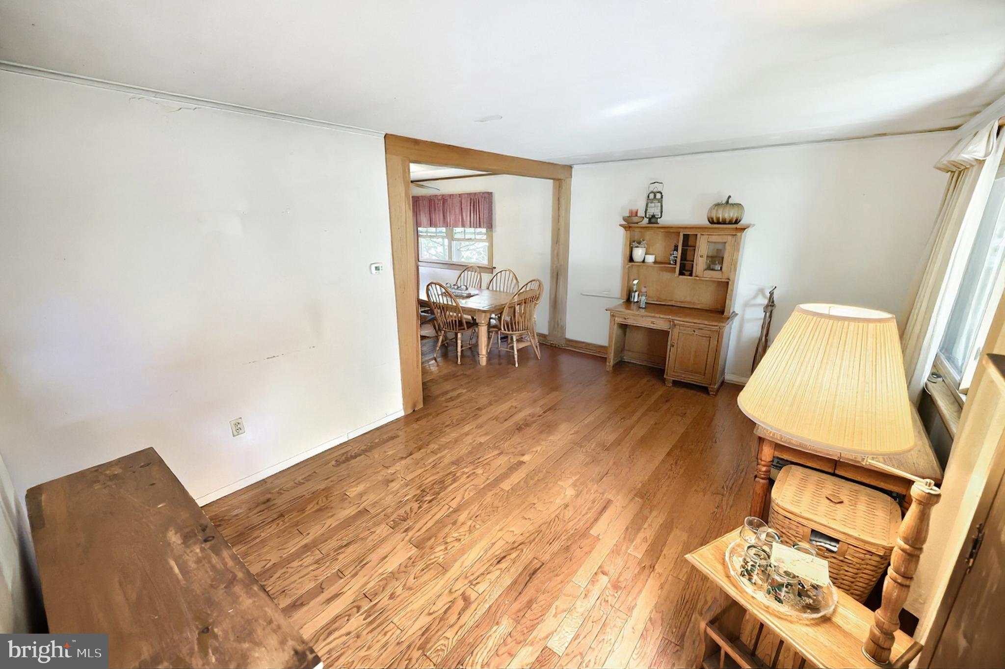 WINDSOR TWP - Residential