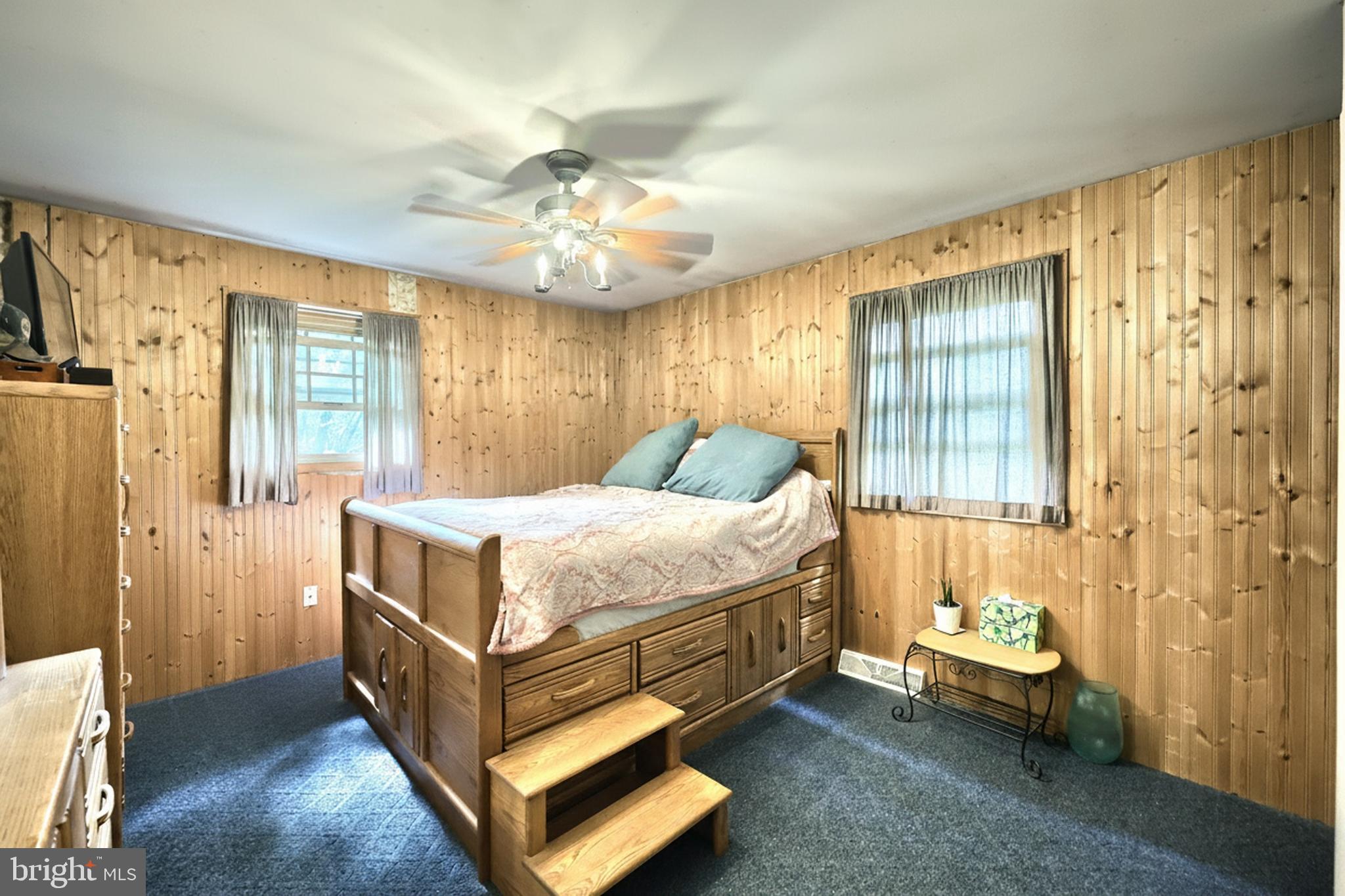 WINDSOR TWP - Residential