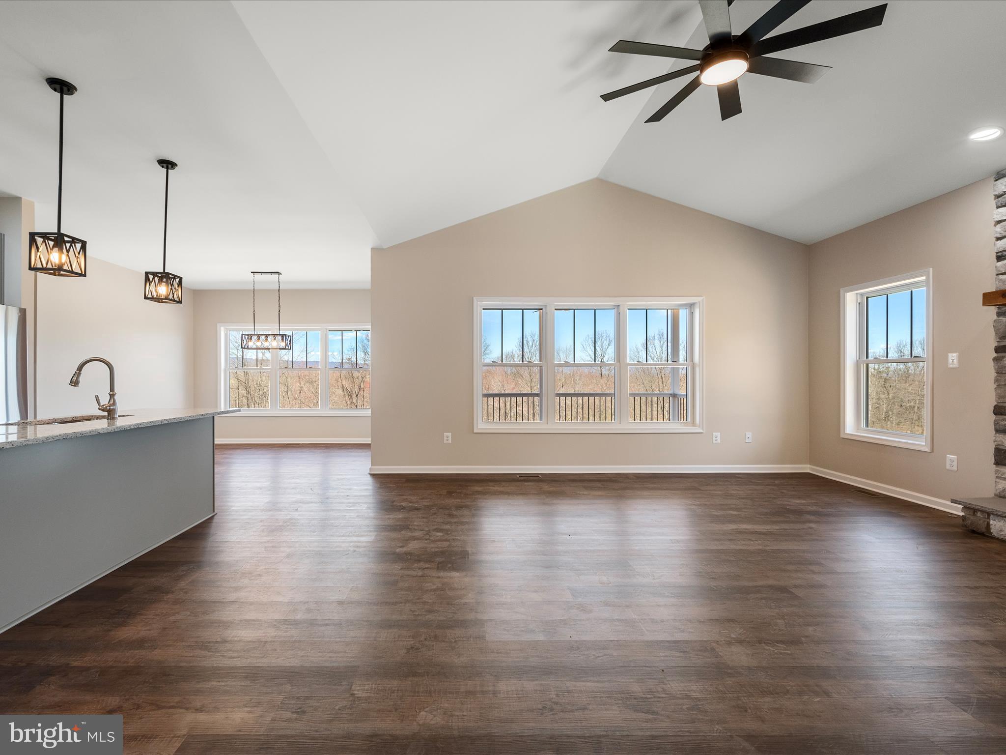 CRESCENT ORCHARDS - Residential