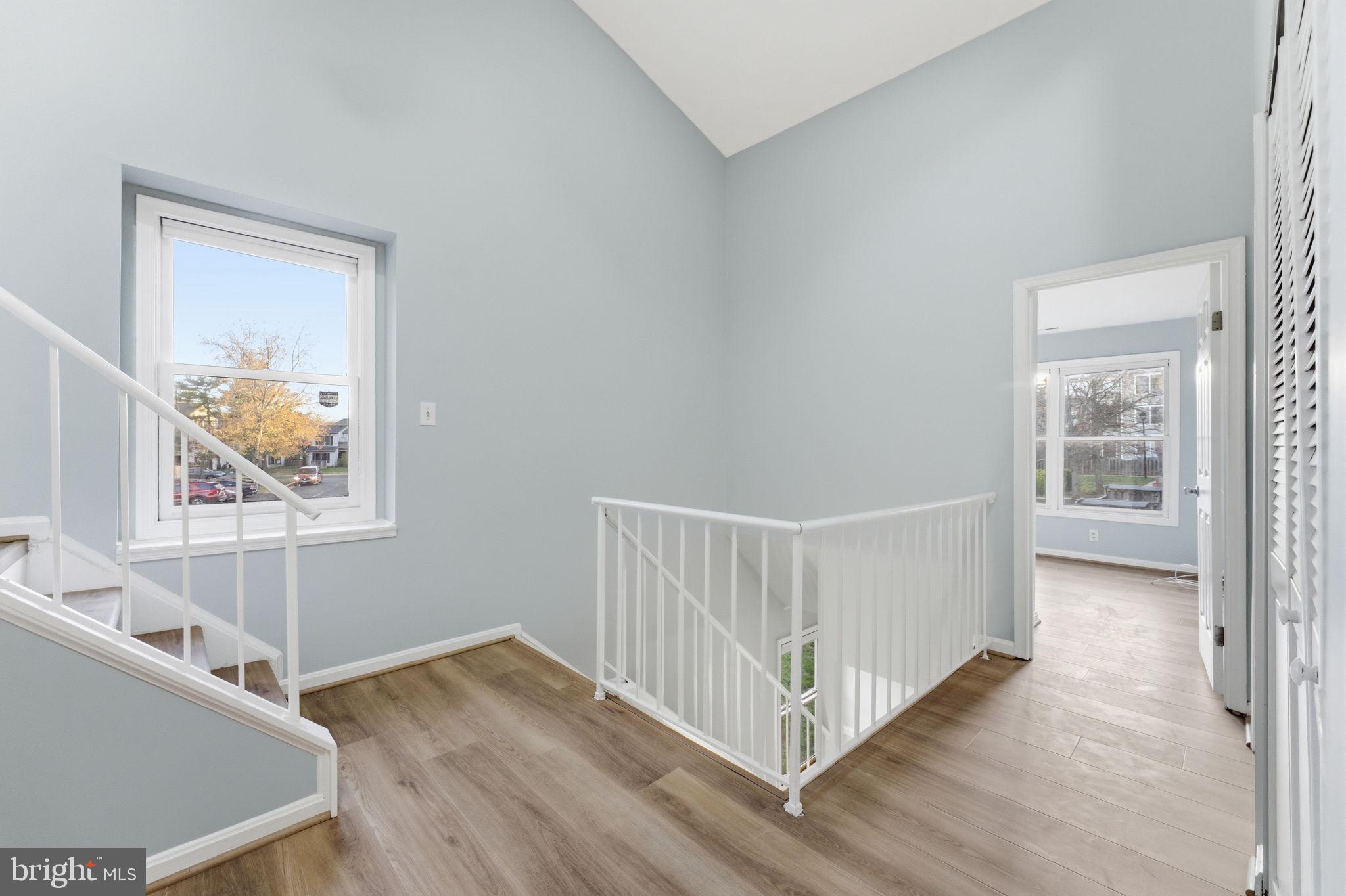 STONINGTON CONDOMINIUMS - Residential