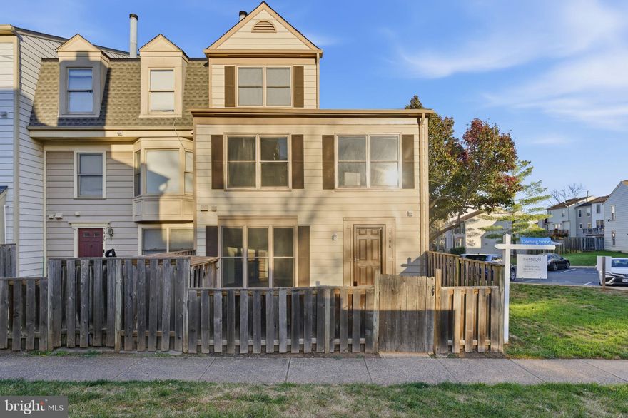 Welcome to this beautiful 3-bedroom, 2.5-bath, three-level end-unit town home condo located in the Stonington community of Manassas. Freshly painted throughout, this spacious home features main level living room with fireplace, powder room, dining area, and spacious kitchen. New light fixtures just installed. Lots of windows and new window treatments make this beautiful home bright with sun and warmth. Stylish new wood flooring just installed that enhances the modern feel in all three levels. Two bedrooms and one full bath on the second floor, and a third bedroom with private full bath on the 3rd floor. Enjoy outdoor private front fenced patio—perfect for relaxing or entertaining. Two assigned parking spaces no 329. It is conveniently located near shops, dining, parks, and major commuter routes. Just minutes to I-66 and Route 234. Prime location and move-in ready. Enjoy the community swimming pool and tennis courts. This one has it all!