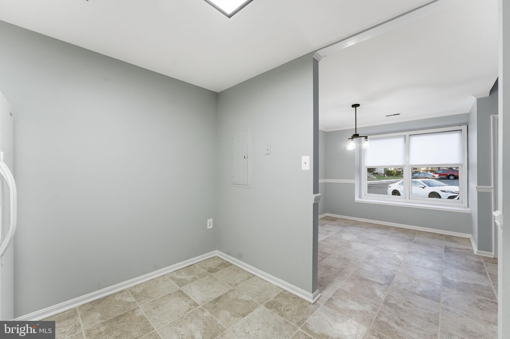 STONINGTON CONDOMINIUMS - Residential