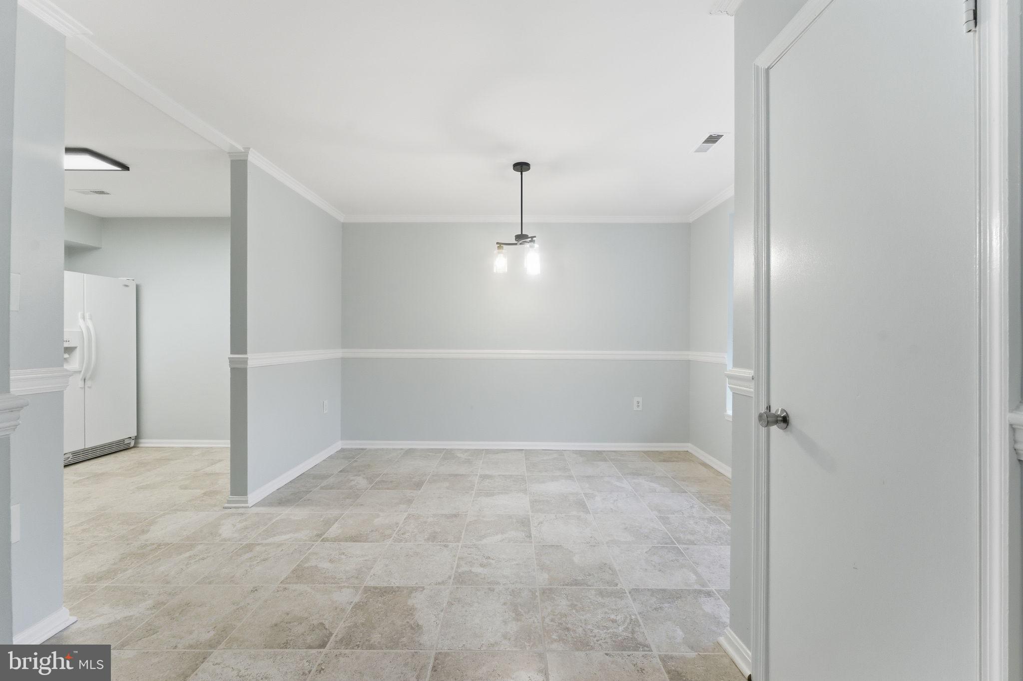 STONINGTON CONDOMINIUMS - Residential