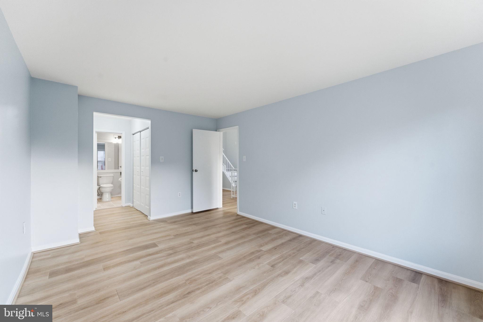 STONINGTON CONDOMINIUMS - Residential