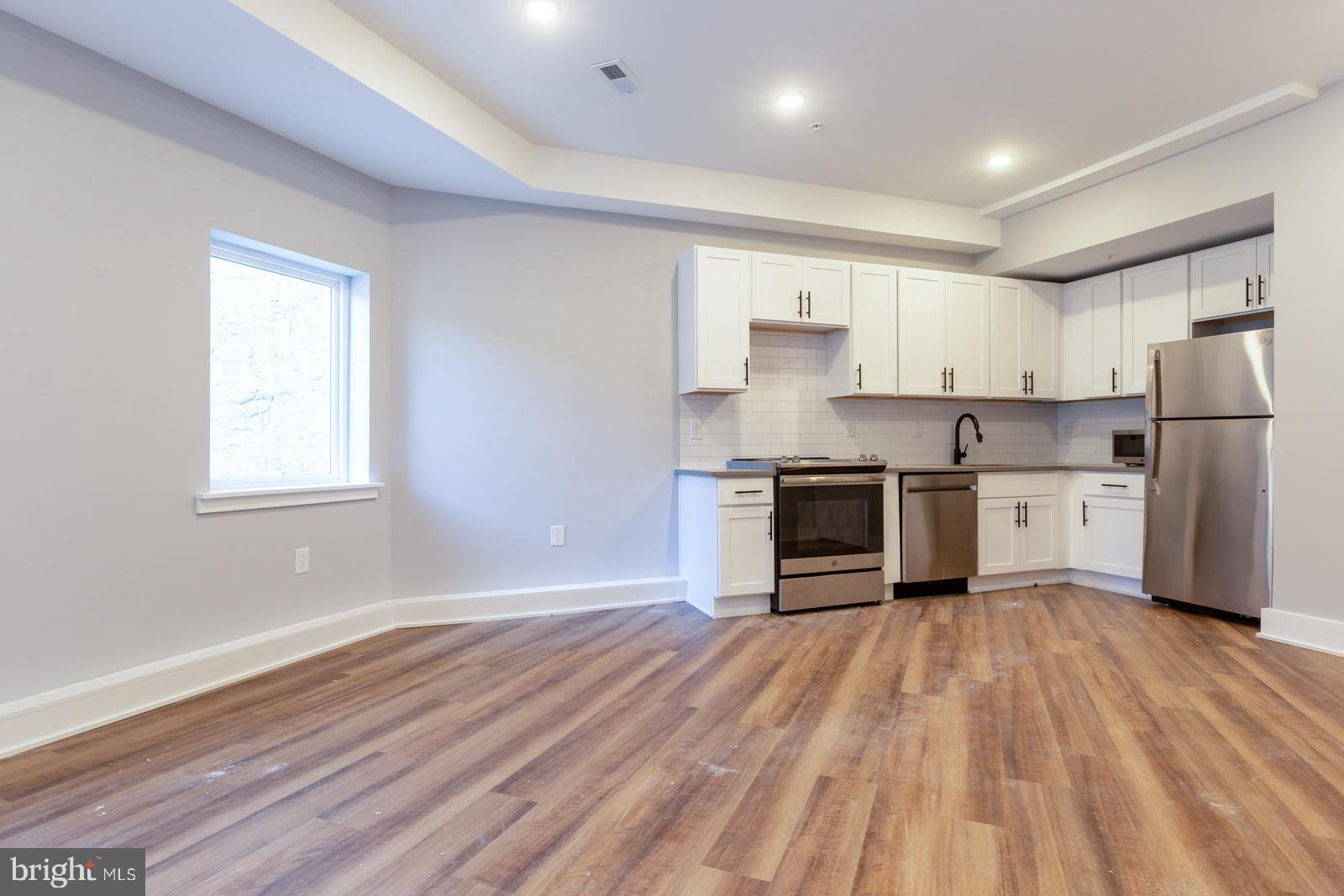 3965 LANCASTER AVENUE 101