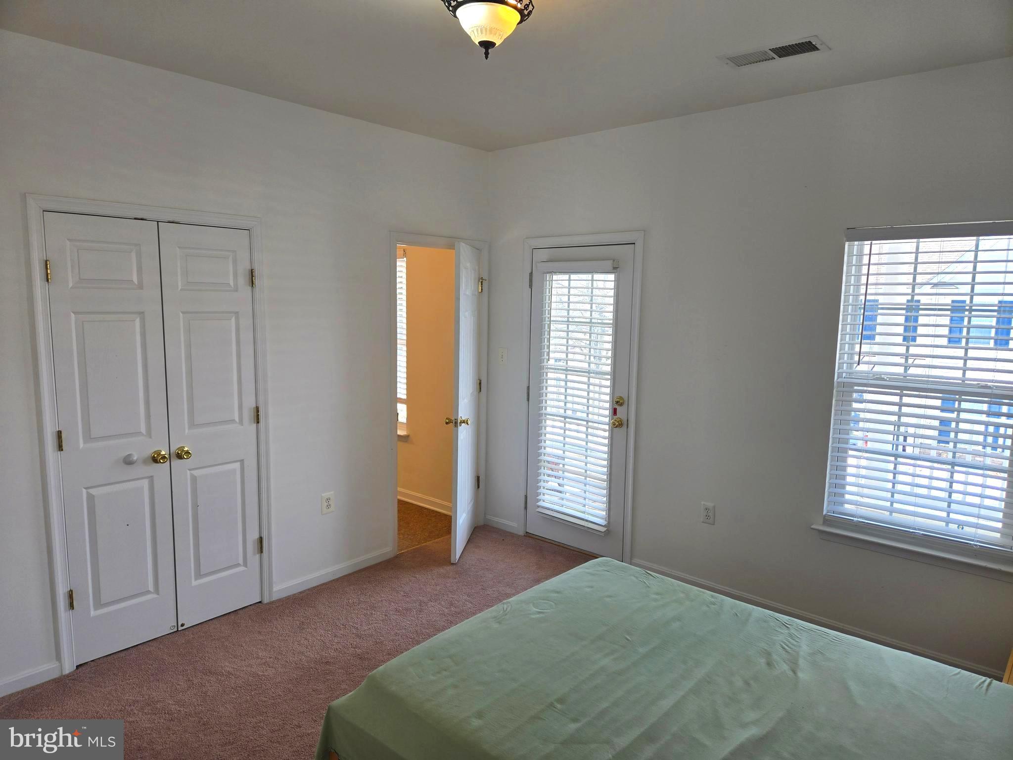 HUNTFIELD - Residential