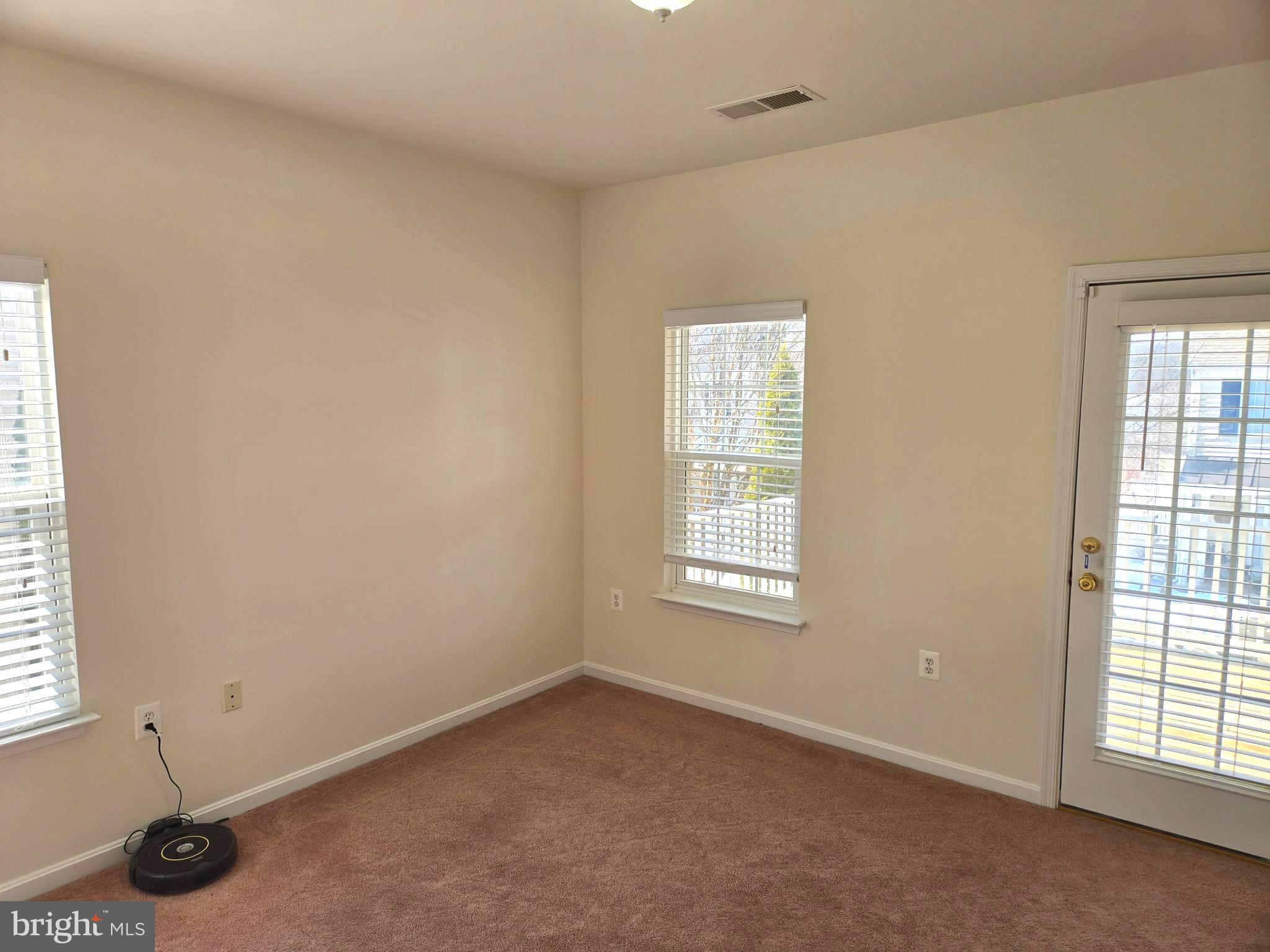 HUNTFIELD - Residential