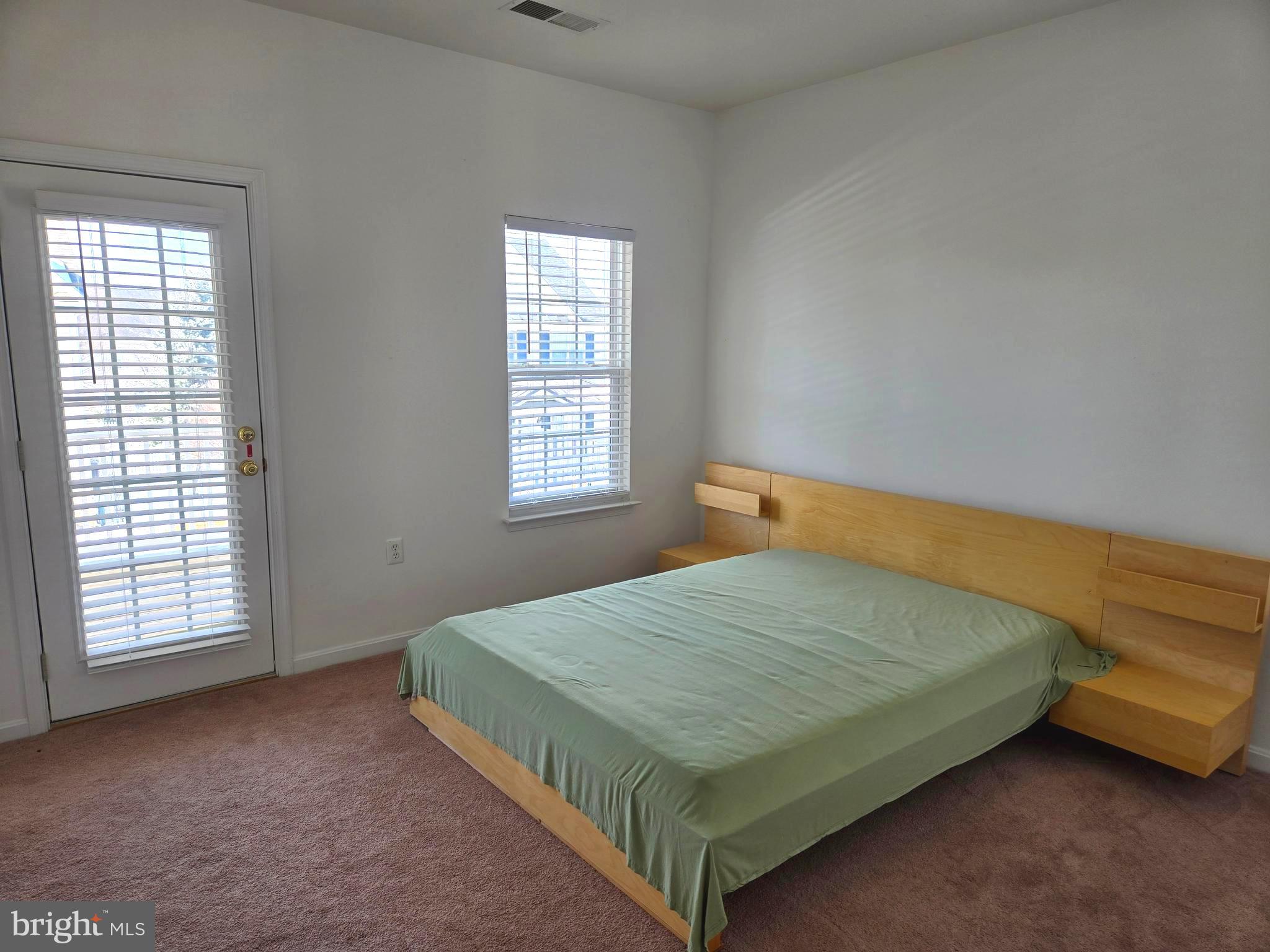 HUNTFIELD - Residential