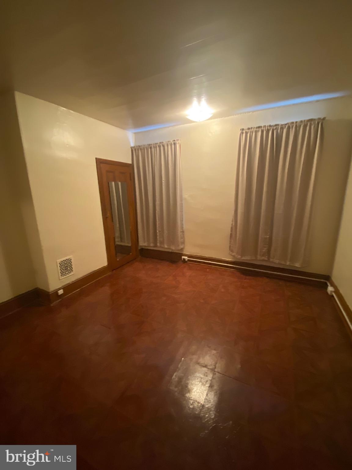 PHILADELPHIA (NORTH) - Residential