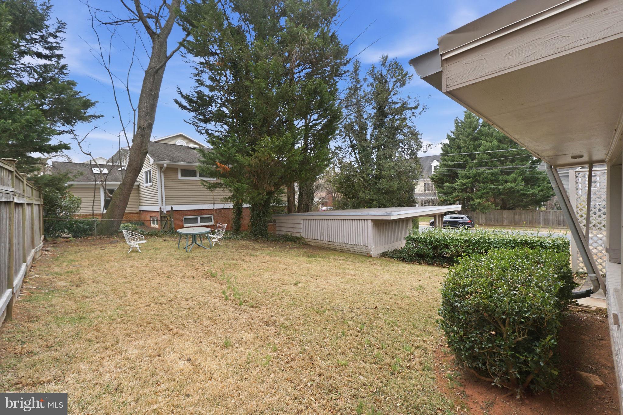 LANDON WOODS - Residential