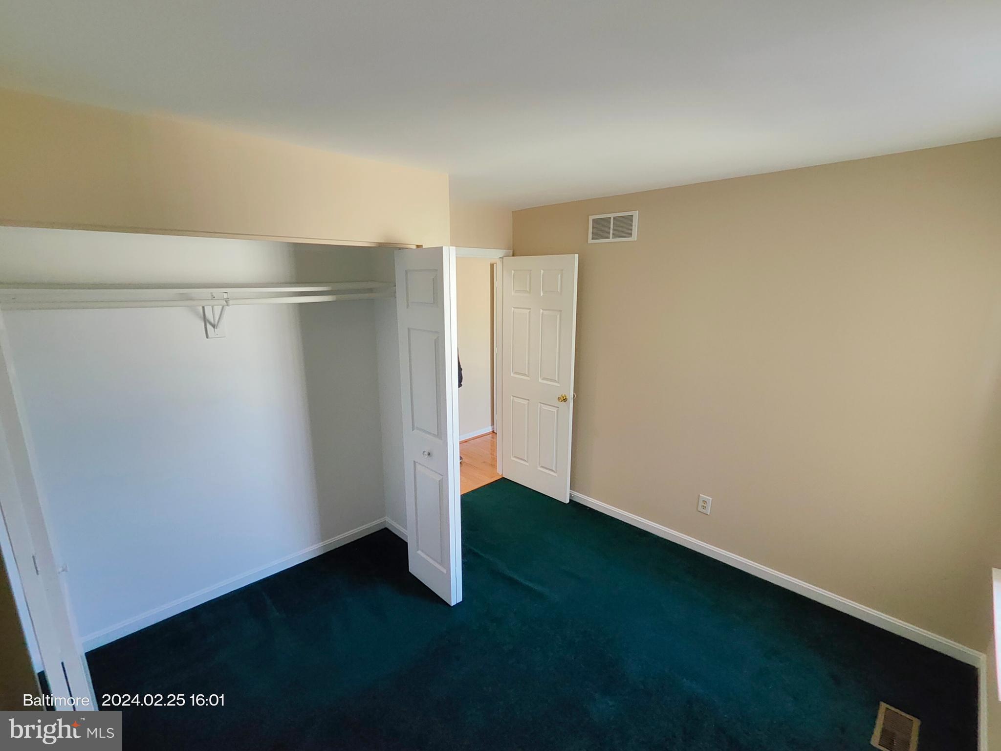 ROLAND TERRACE - Residential Lease