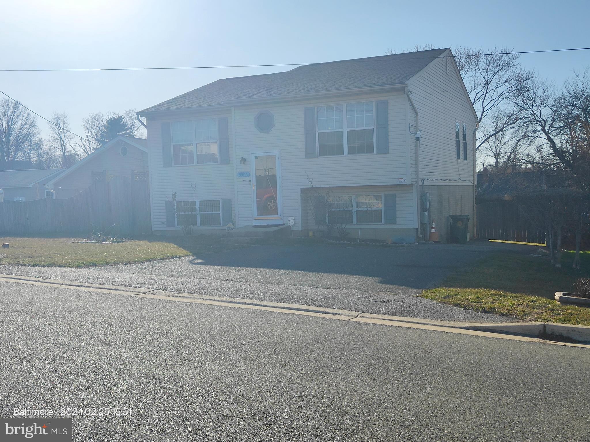 ROLAND TERRACE - Residential Lease