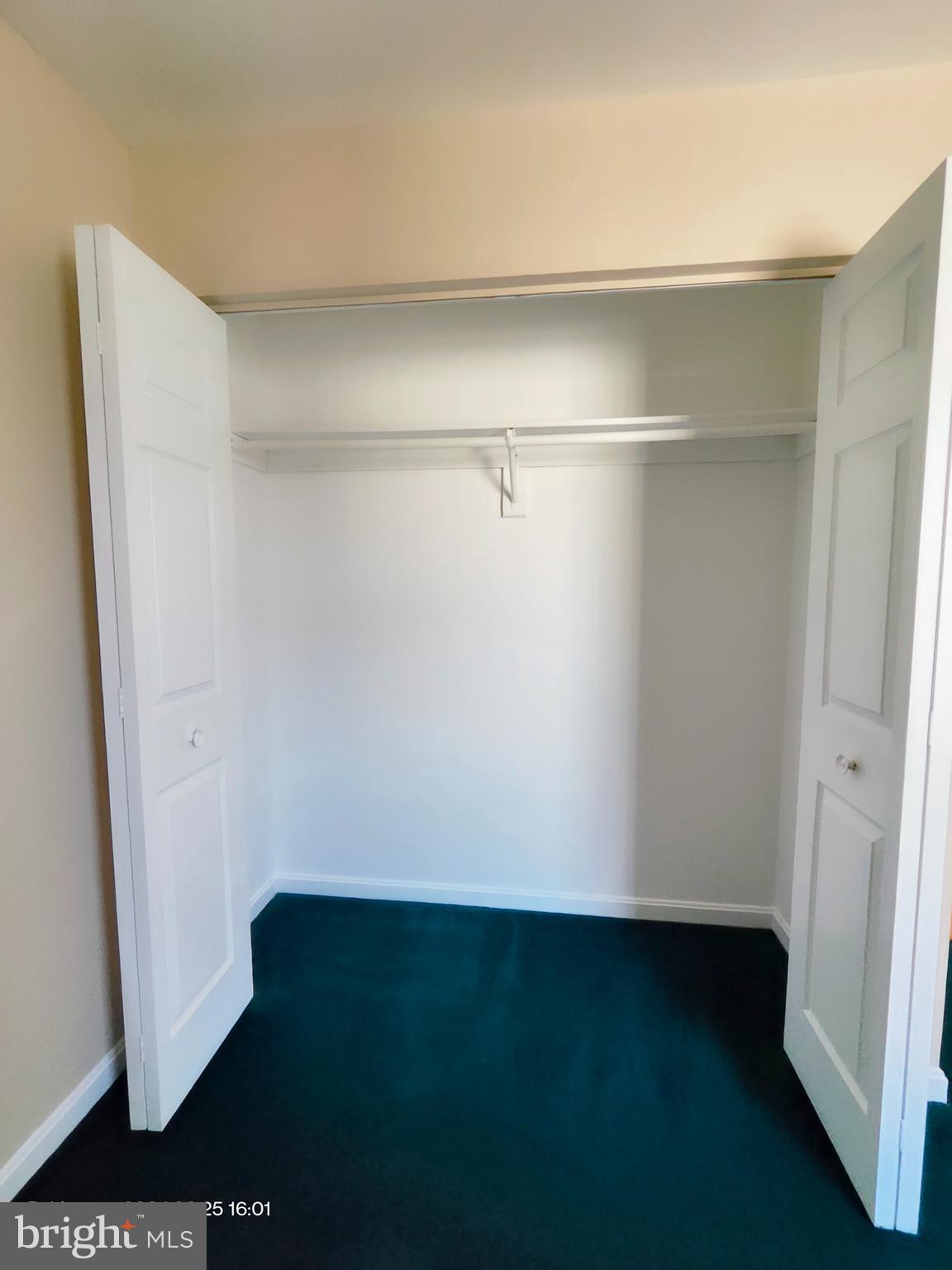 ROLAND TERRACE - Residential Lease