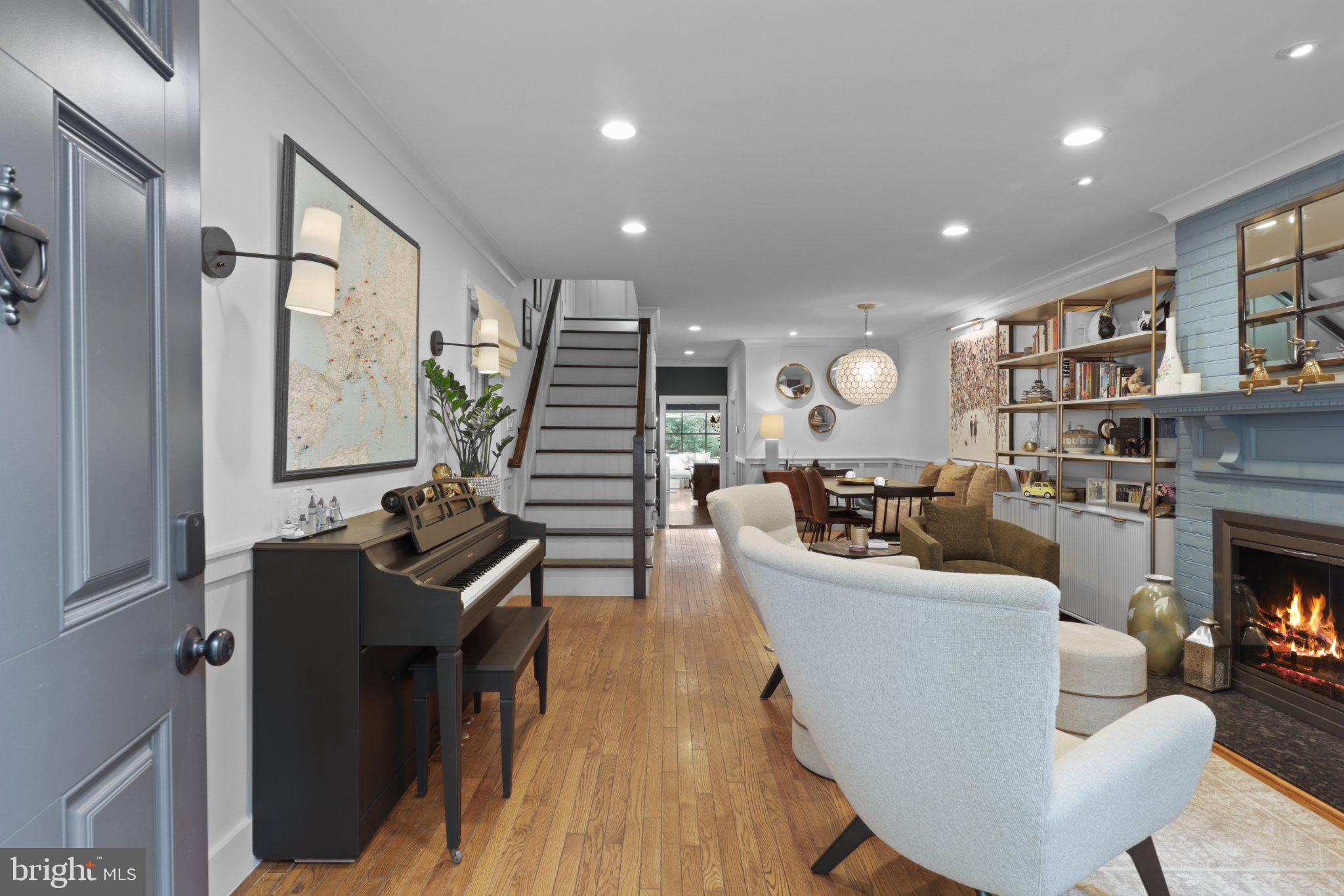 1124 PRINCE STREET