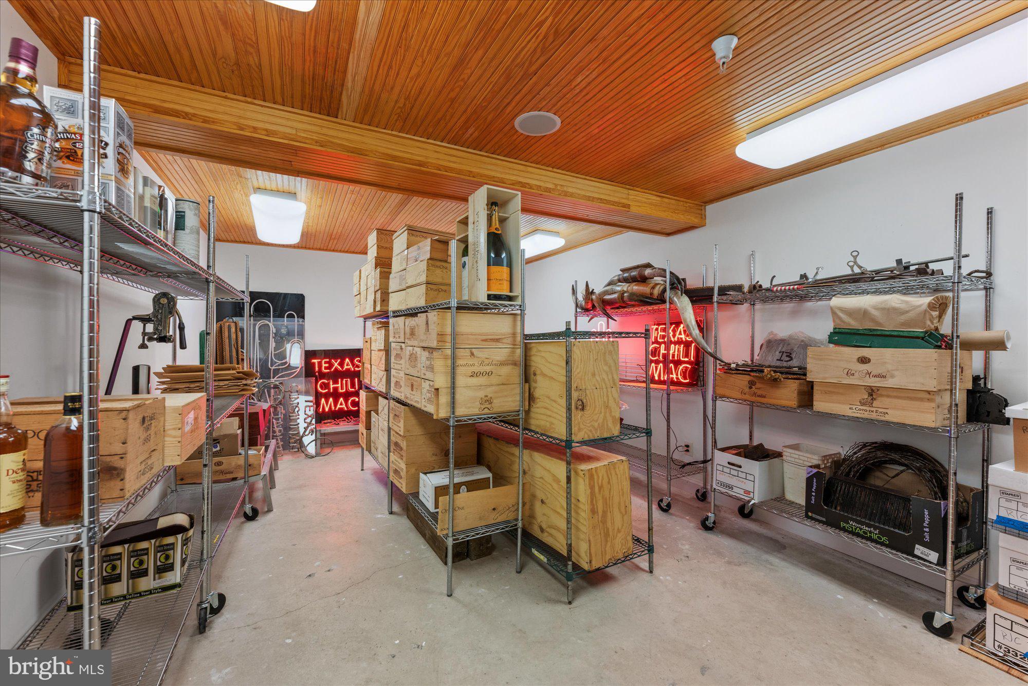 ARLINGTON RIDGE - Residential