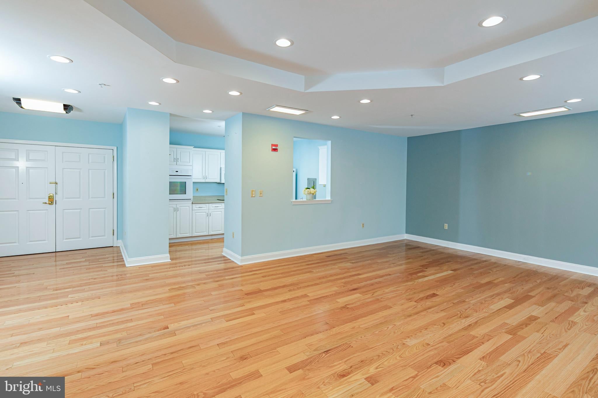 2033 WINDROW DRIVE