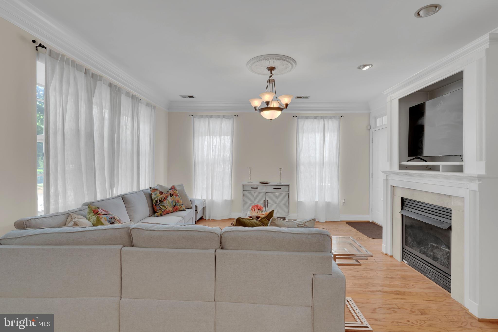 QUINCE ORCHARD PARK CODM - Residential