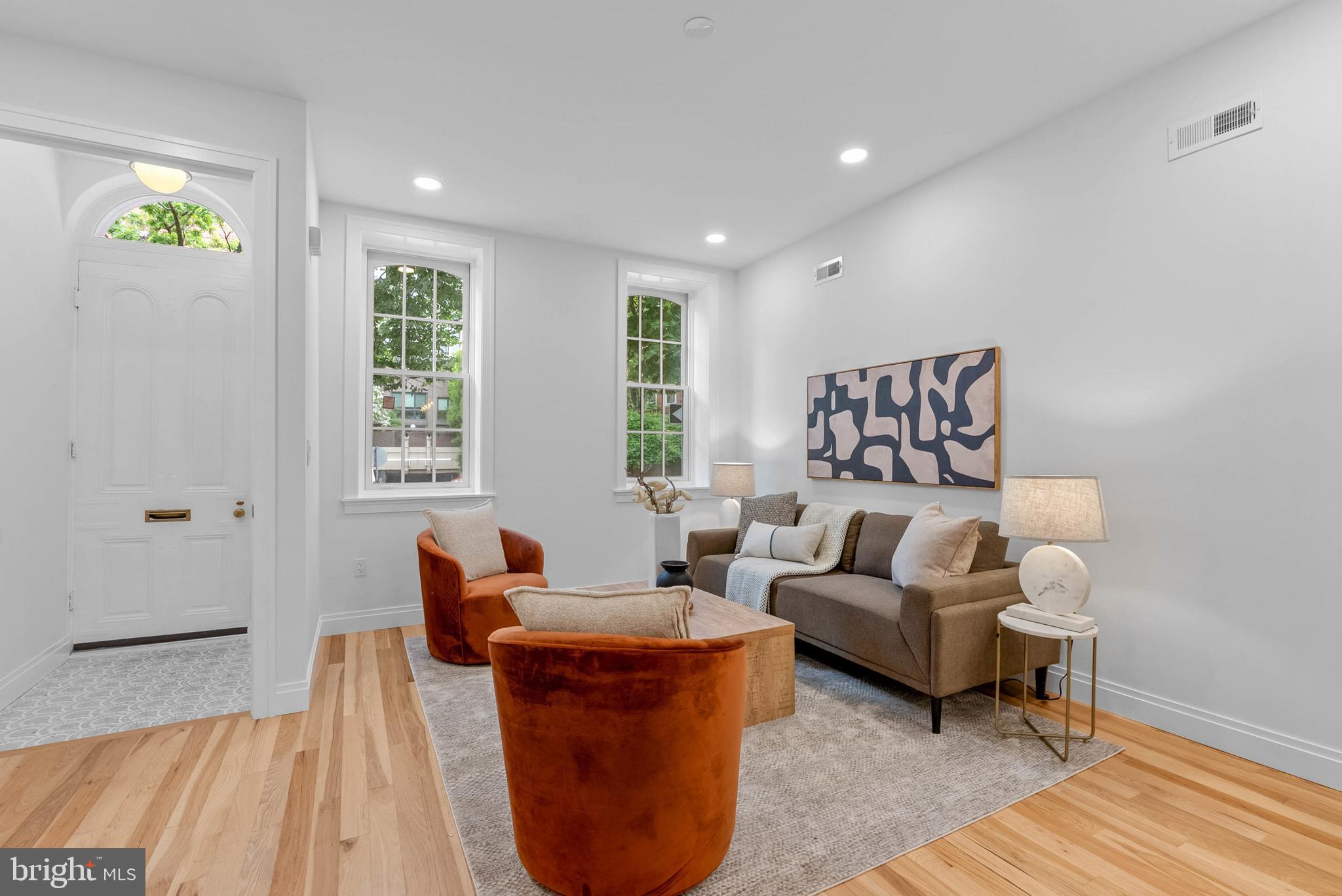 SOCIETY HILL - Residential