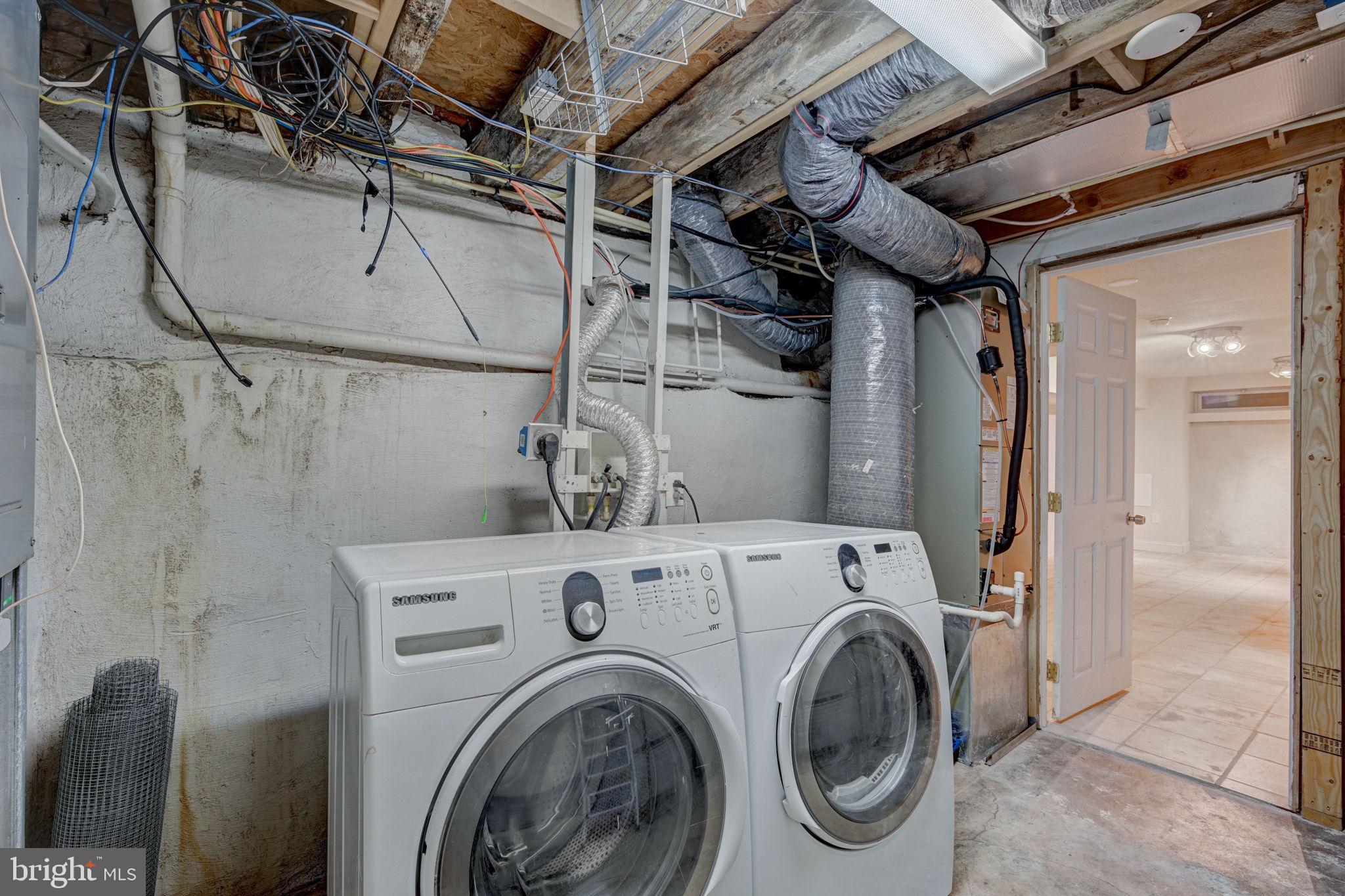 FAIRMOUNT - Residential