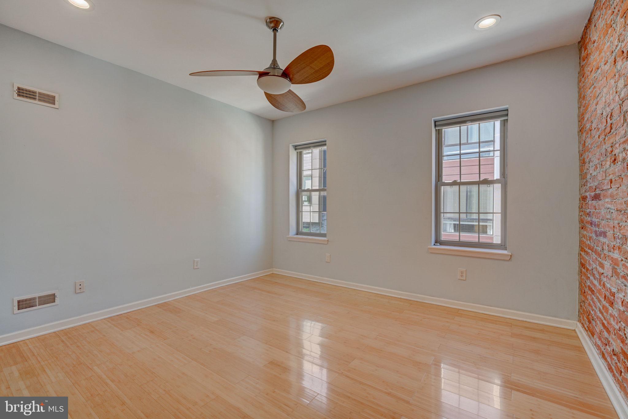 FAIRMOUNT - Residential