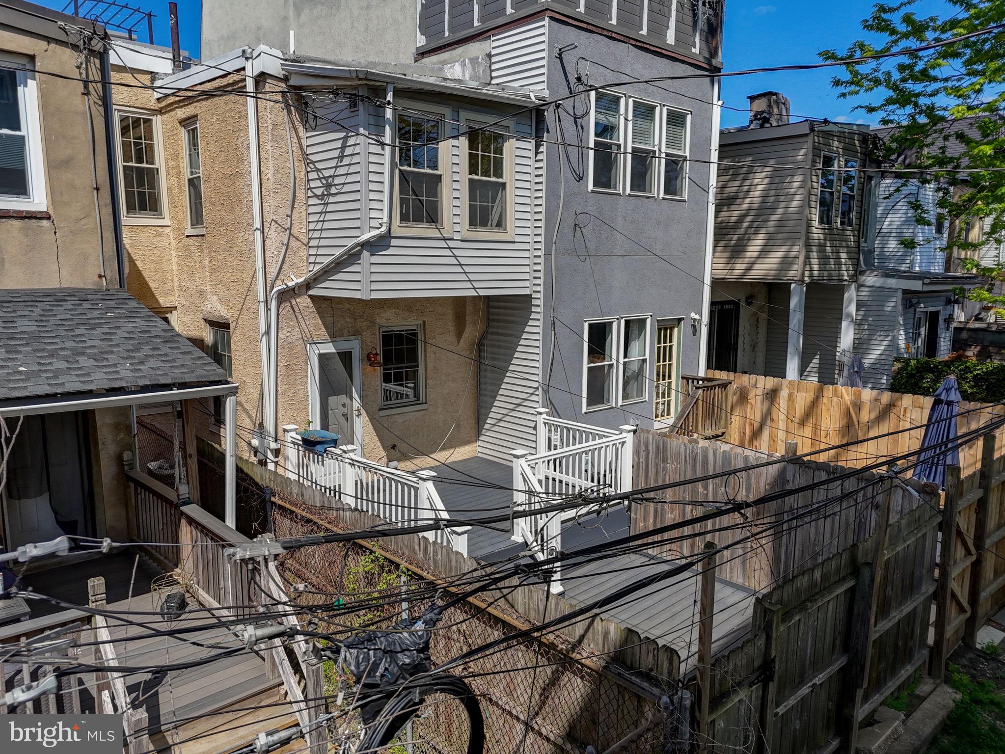 FAIRMOUNT - Residential