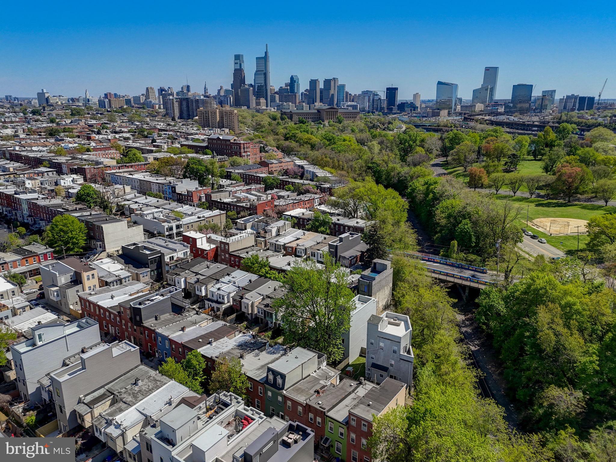 FAIRMOUNT - Residential