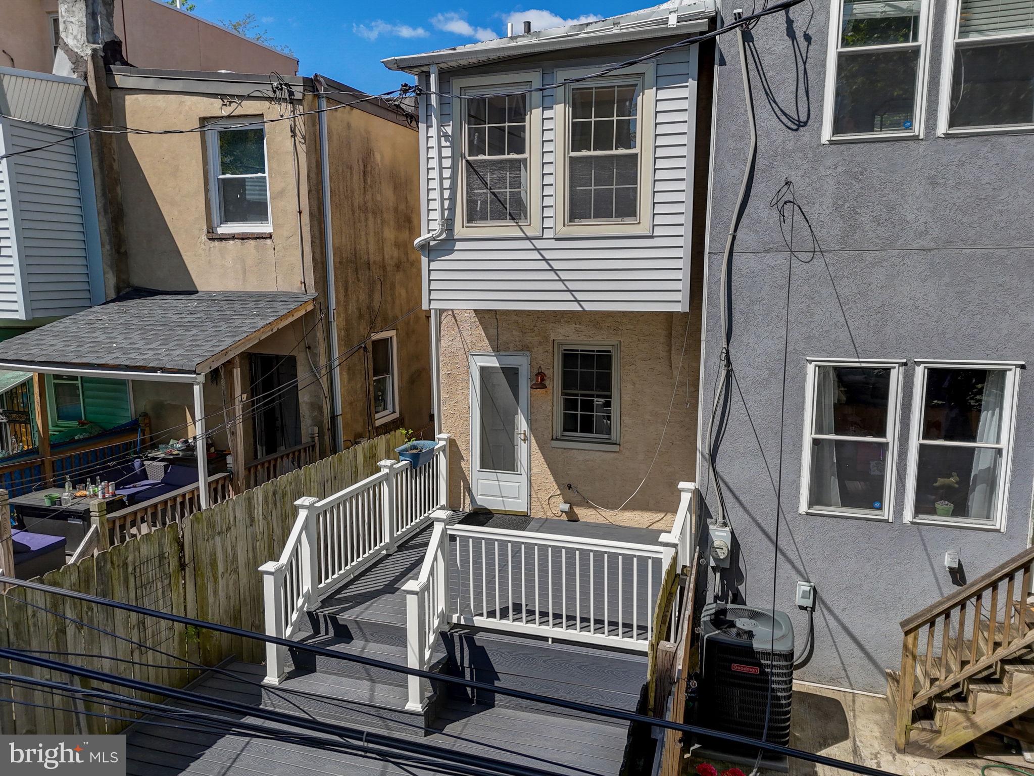 FAIRMOUNT - Residential