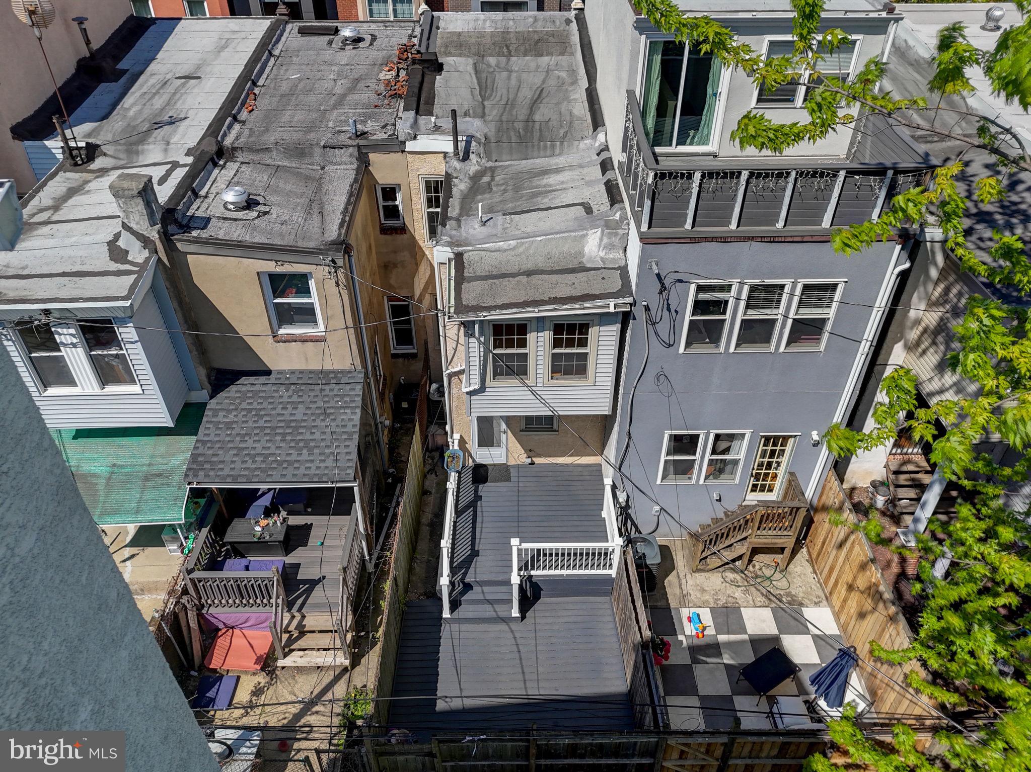 FAIRMOUNT - Residential