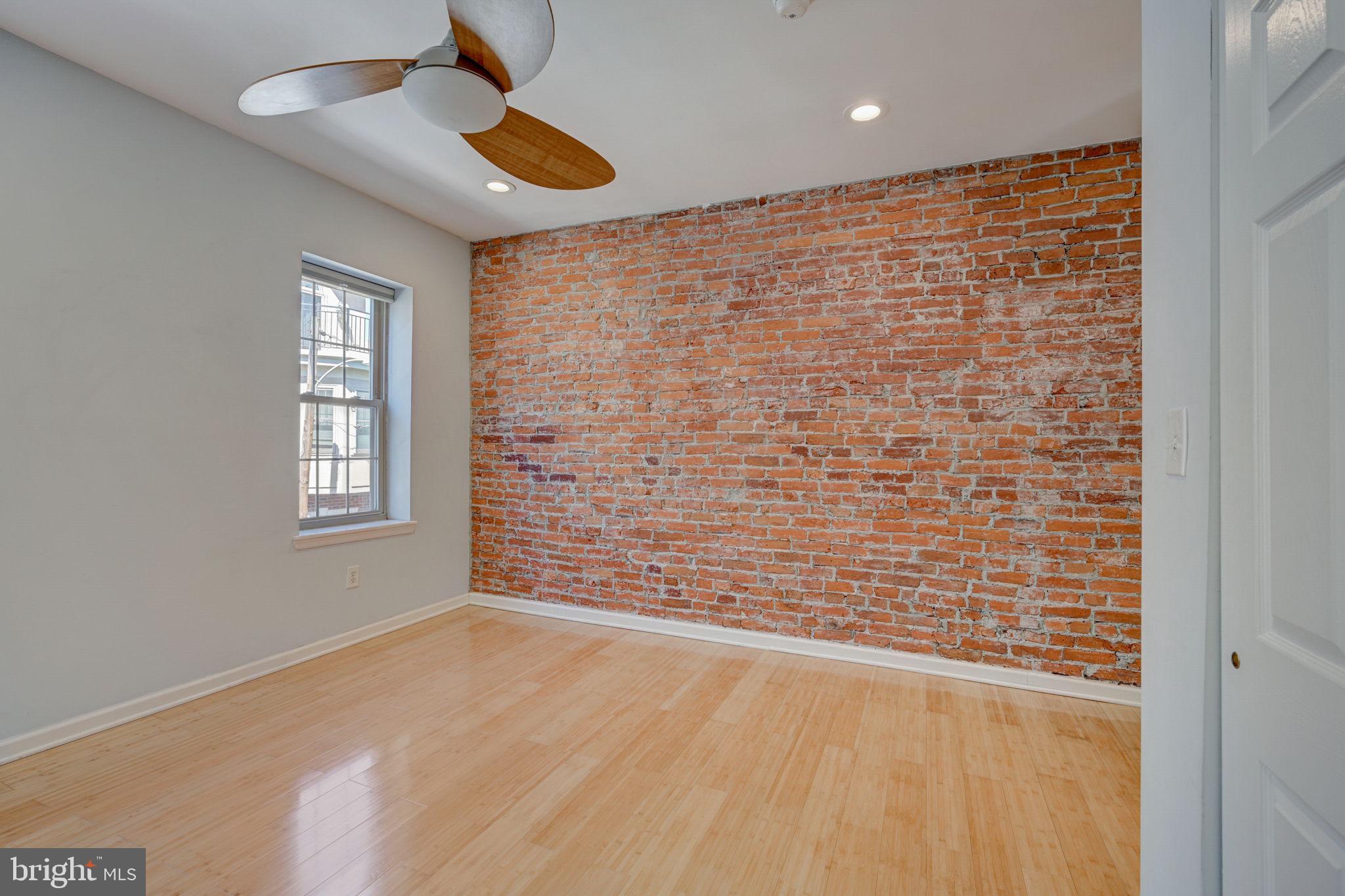 FAIRMOUNT - Residential