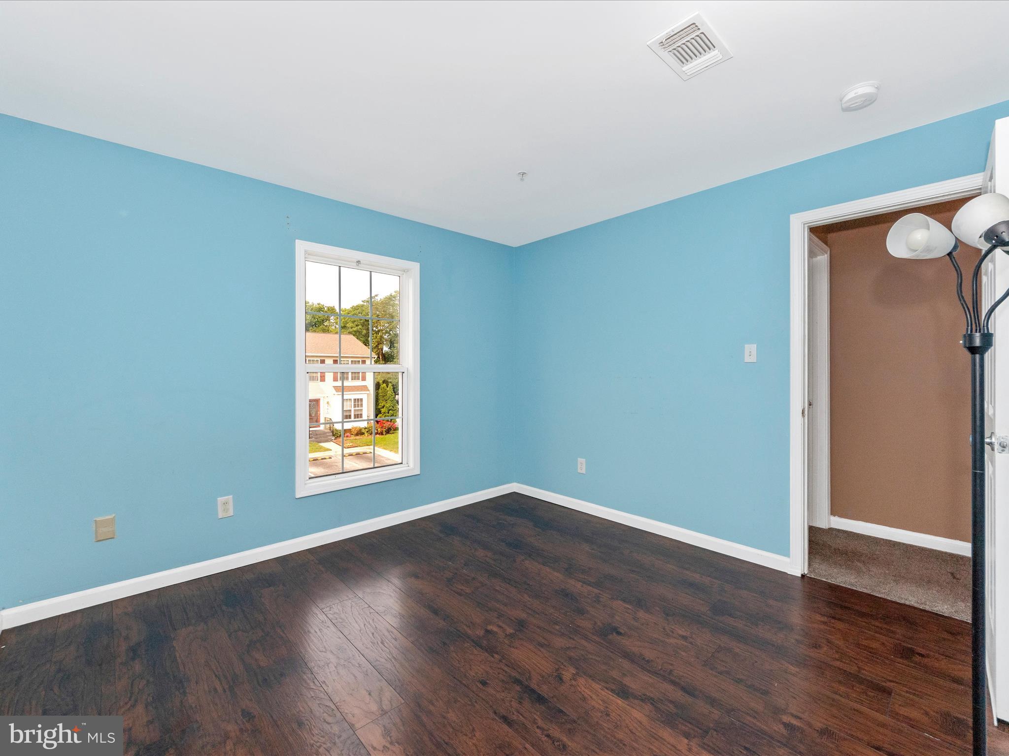 ANNAPOLIS WALK - Residential