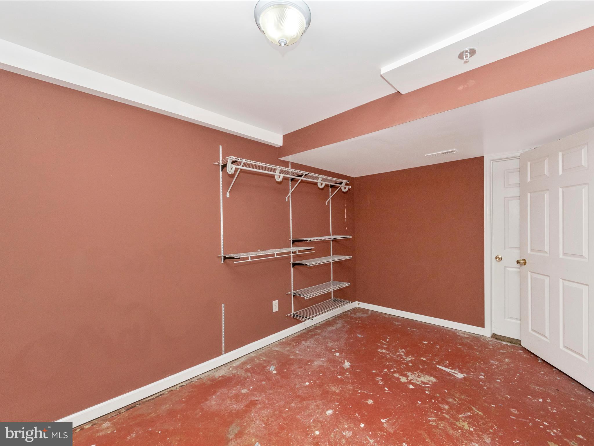 ANNAPOLIS WALK - Residential