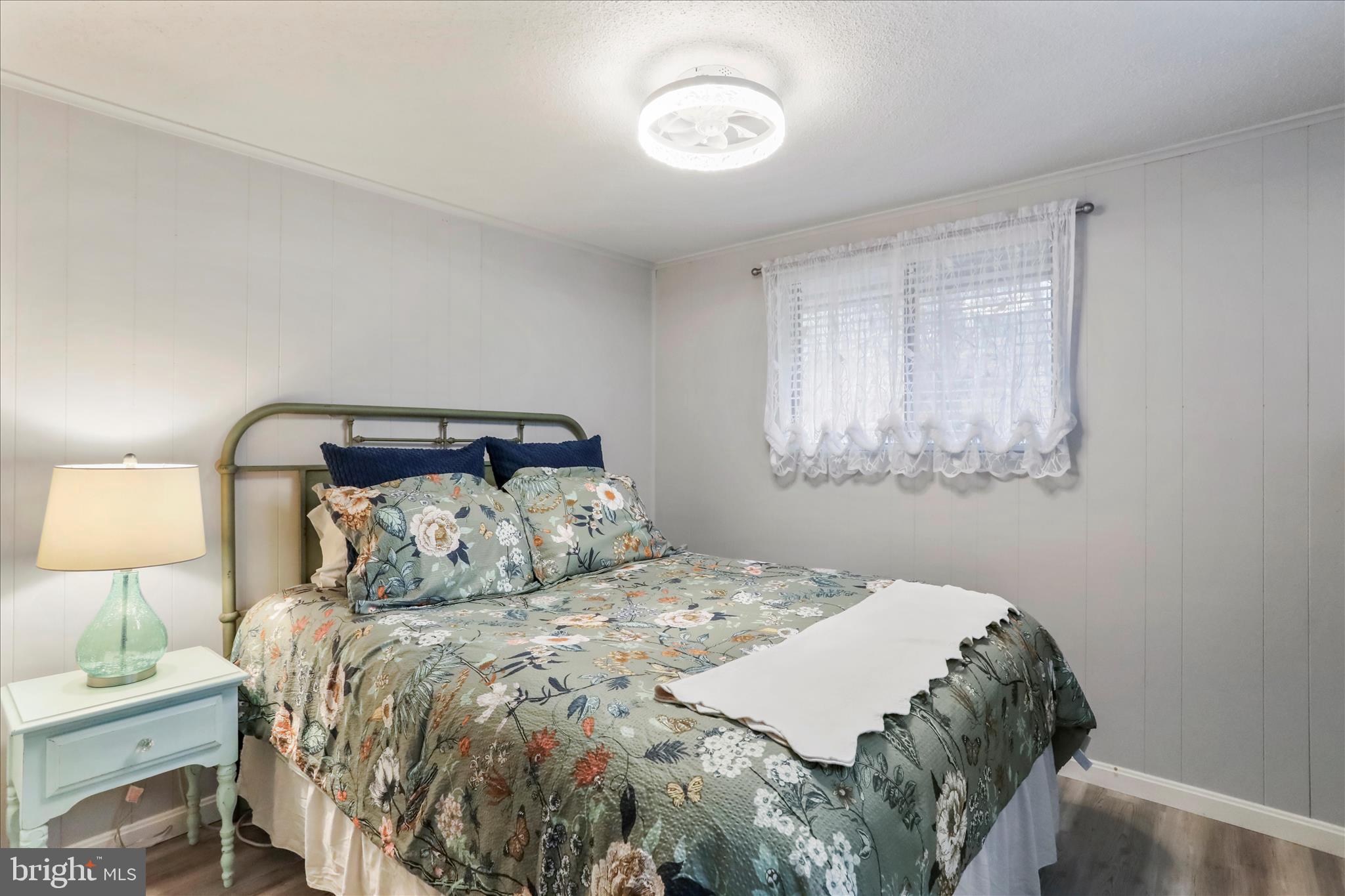 THE WOODS - Residential