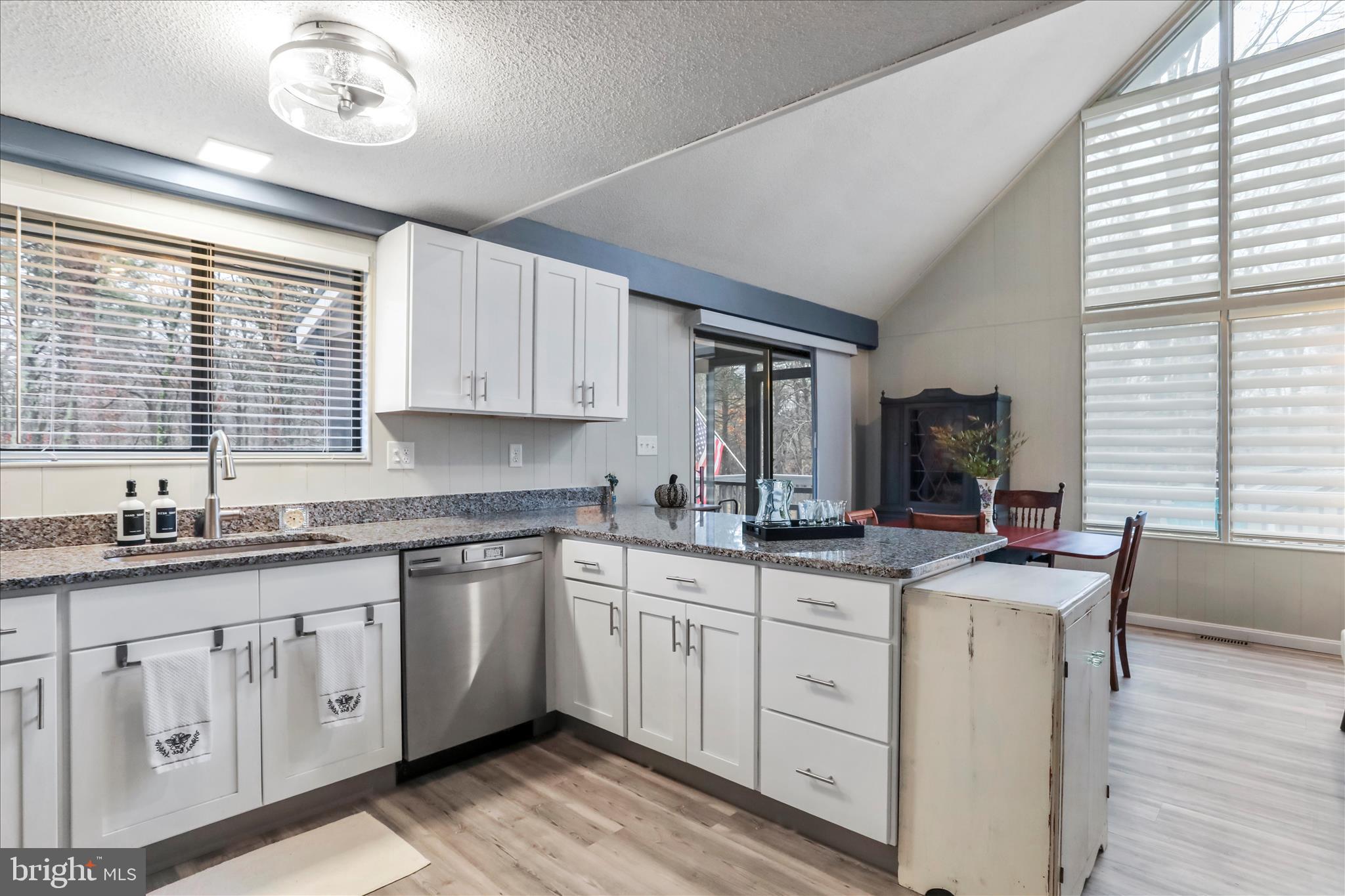 THE WOODS - Residential