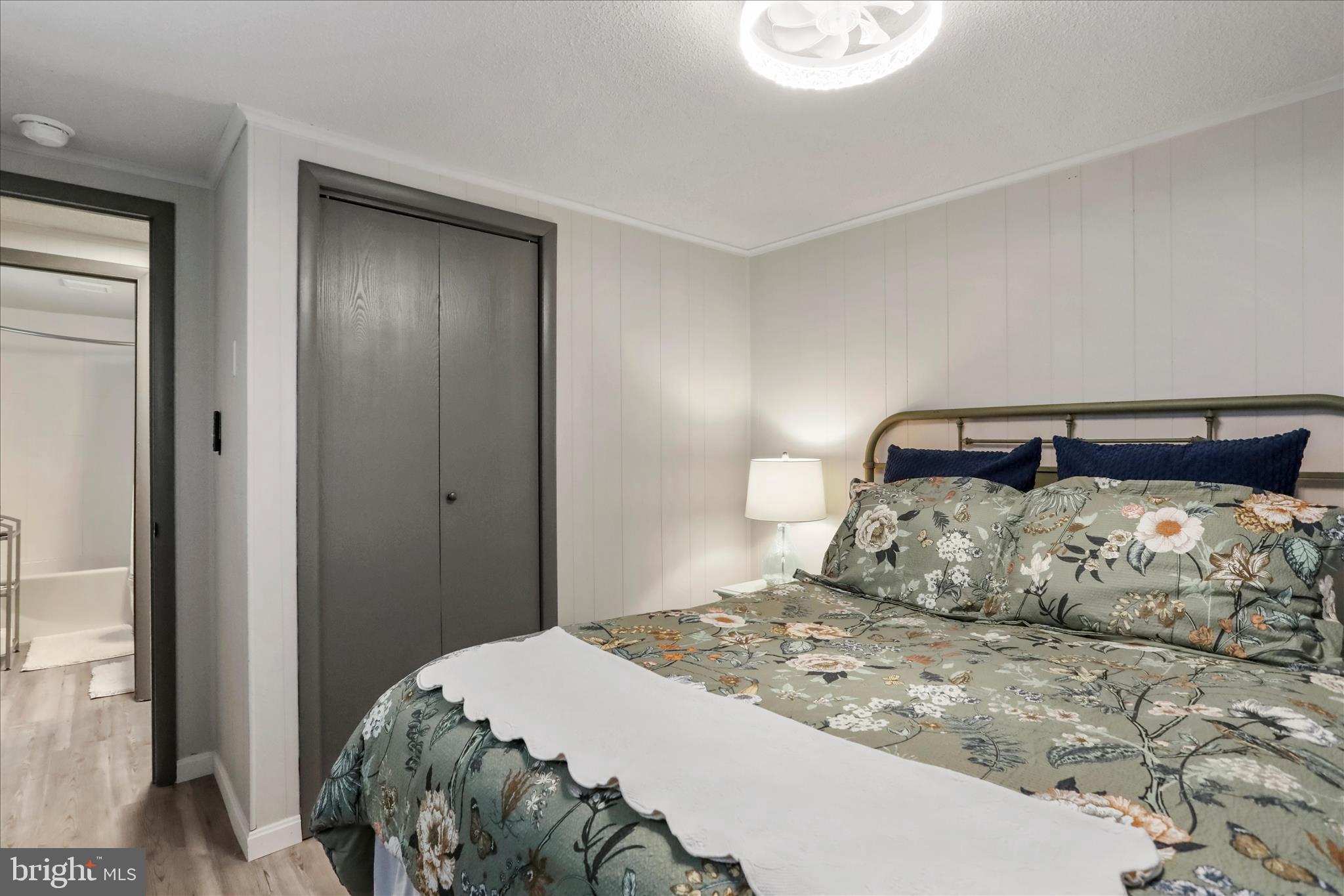 THE WOODS - Residential