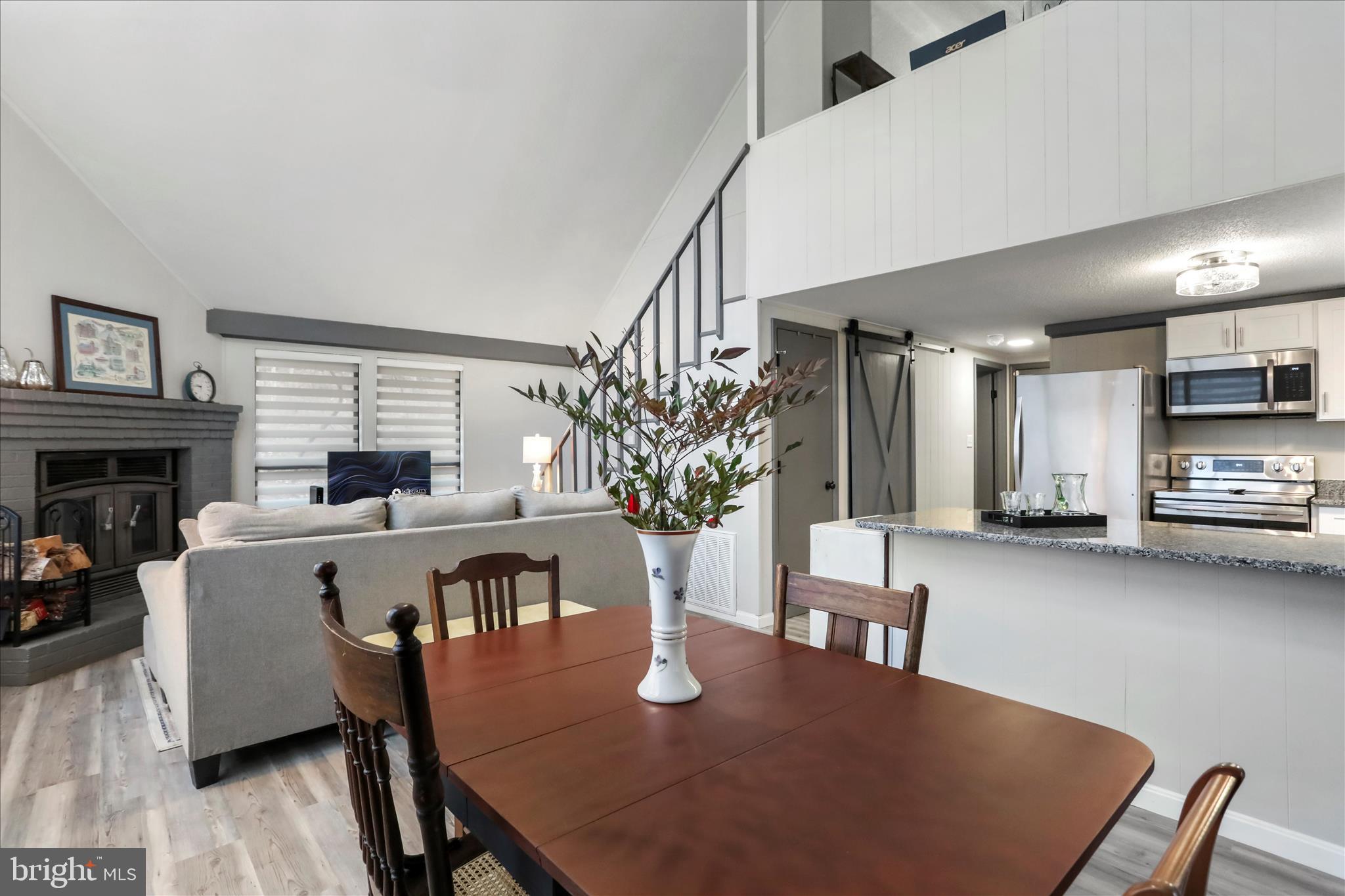 THE WOODS - Residential