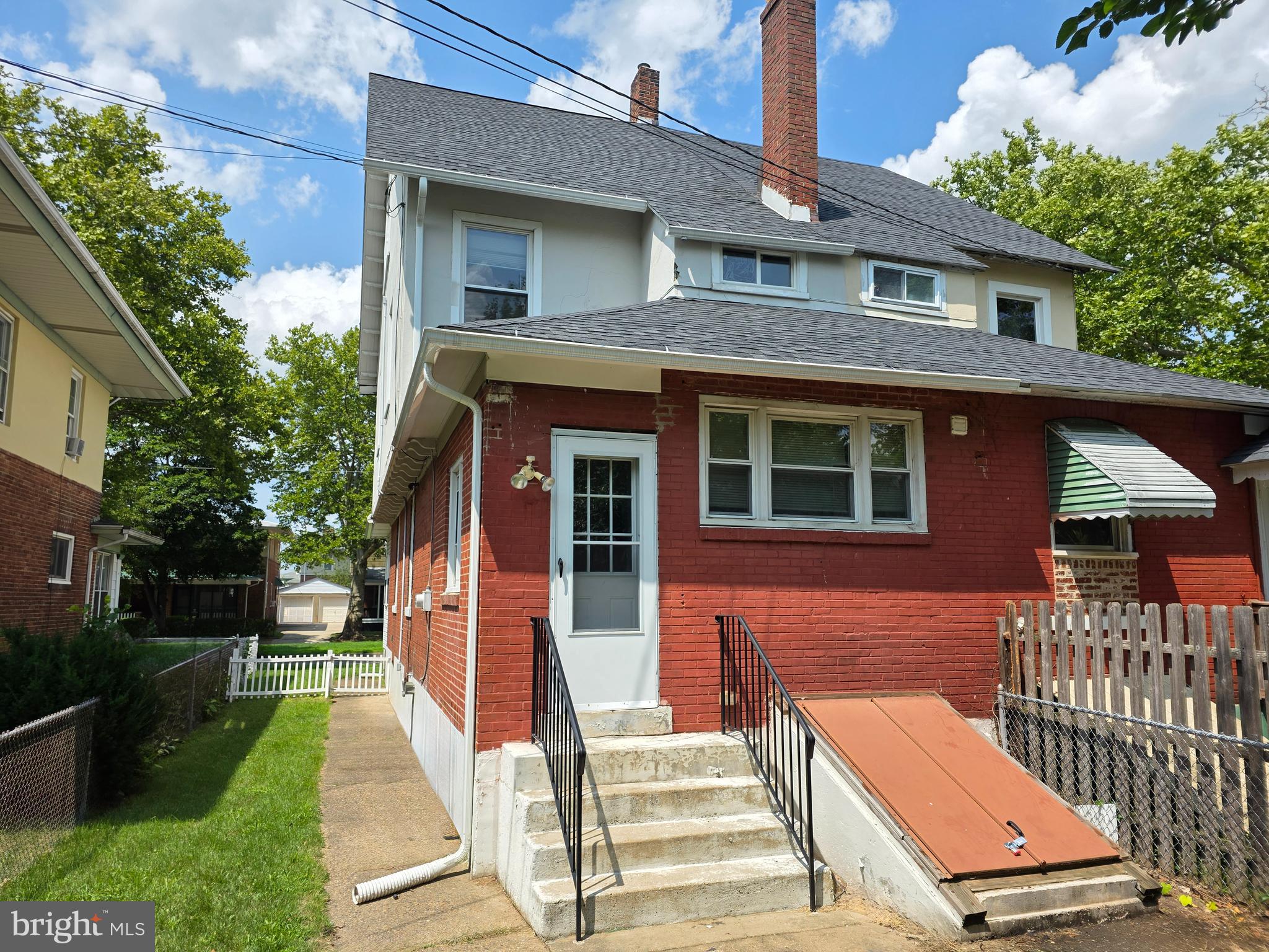 62 MAIN STREET
