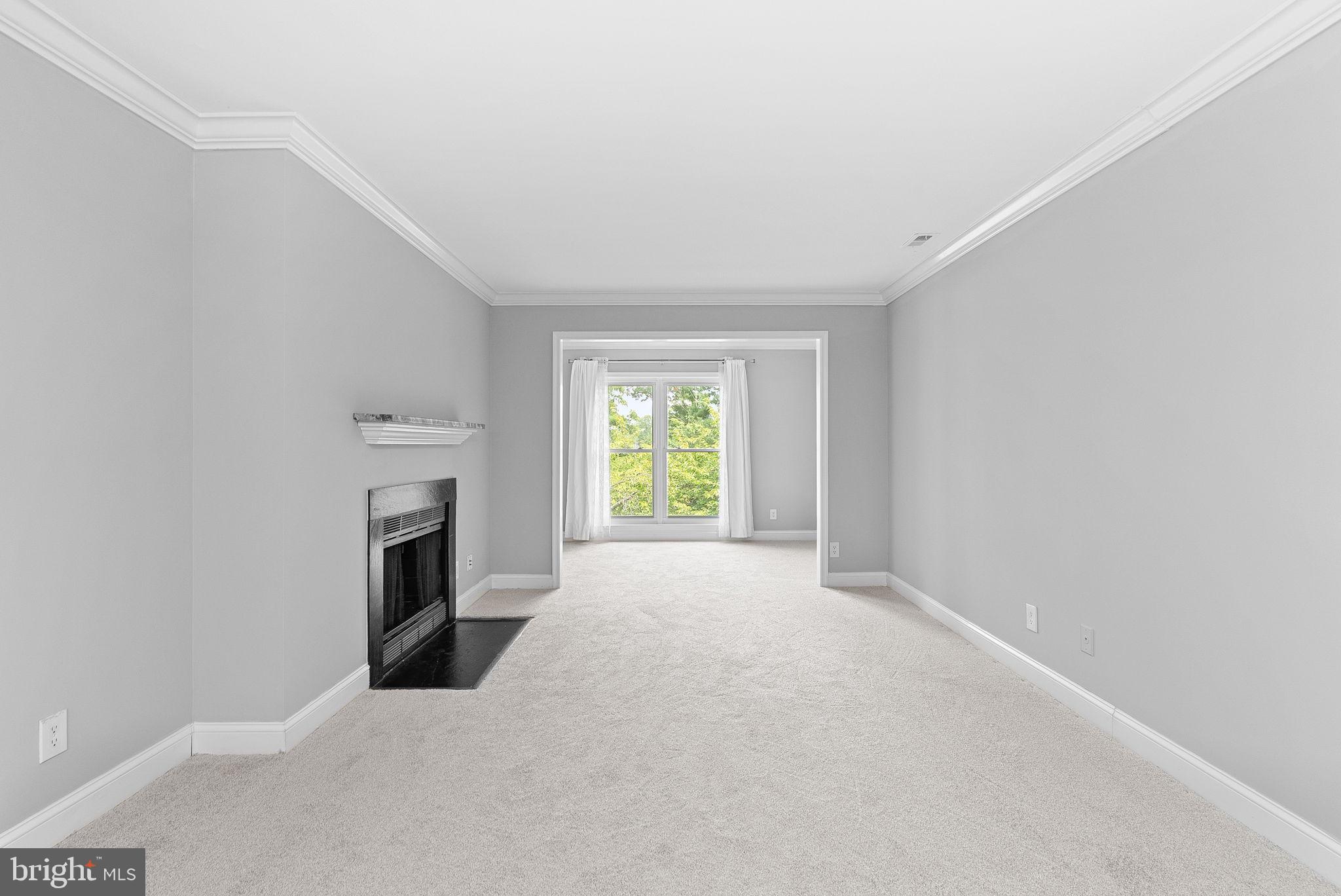 FOUR WINDS AT OAKTON - Residential