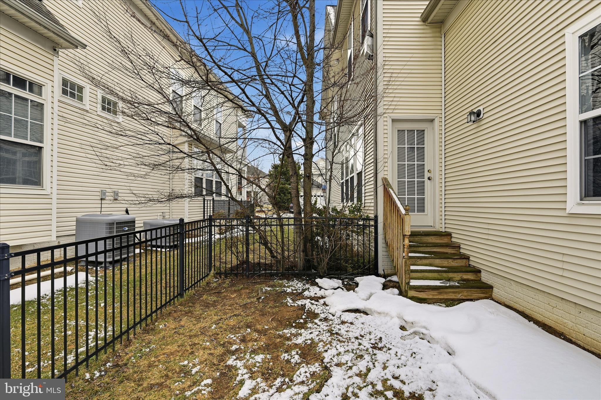 STONE RIDGE SOUTH - Residential