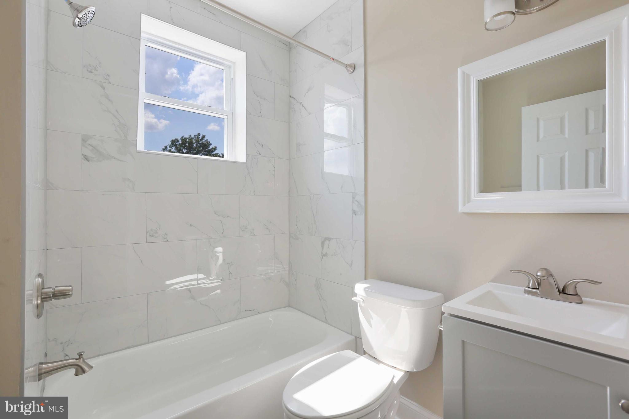 CARROLL-SOUTH HILTON - Residential Lease