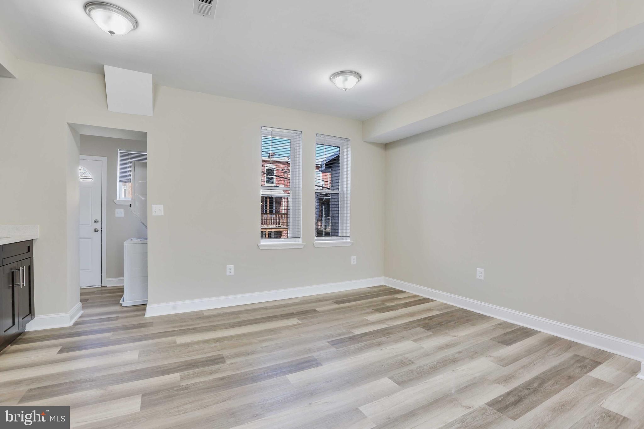 CARROLL-SOUTH HILTON - Residential Lease