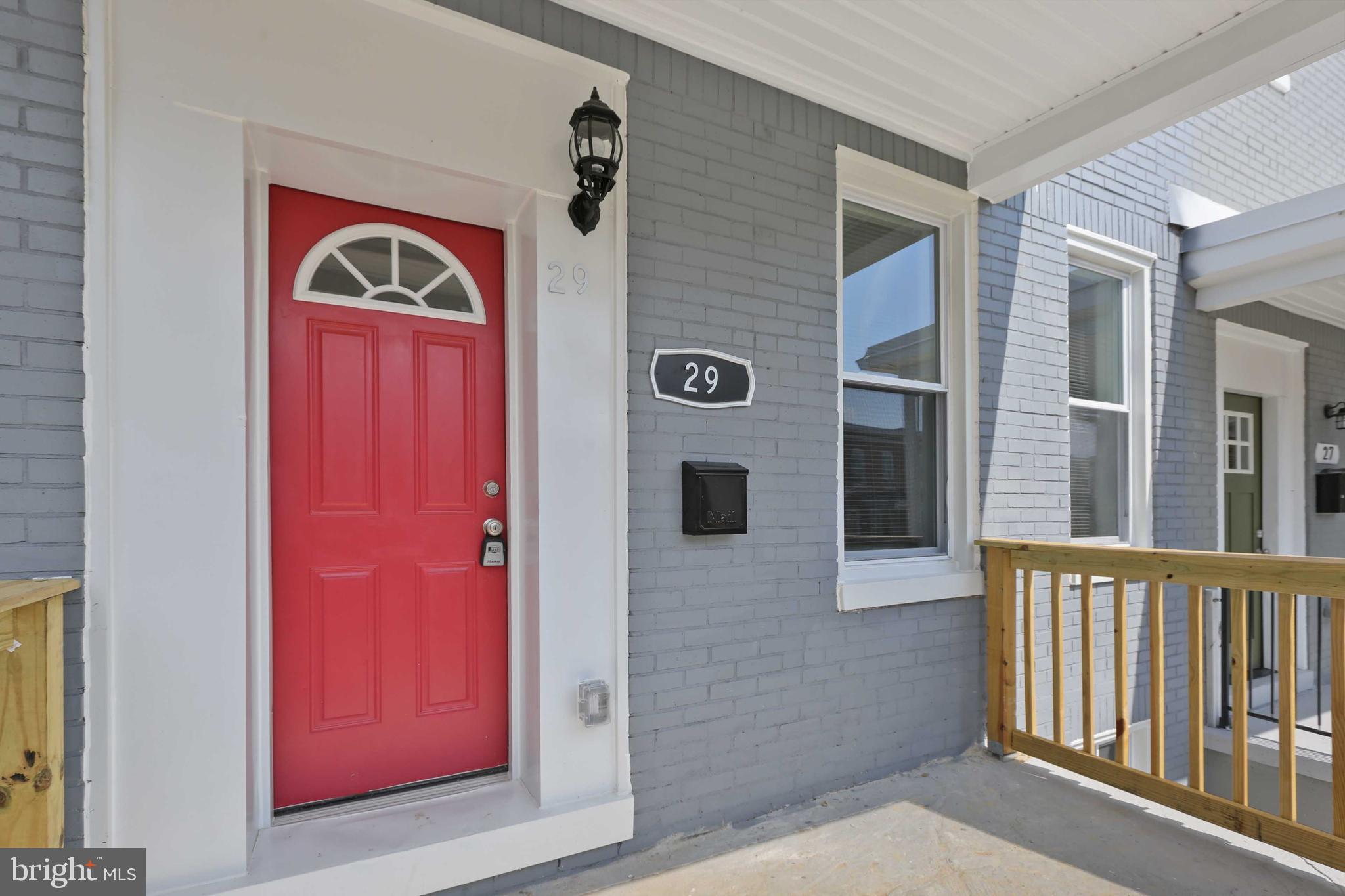 CARROLL-SOUTH HILTON - Residential Lease