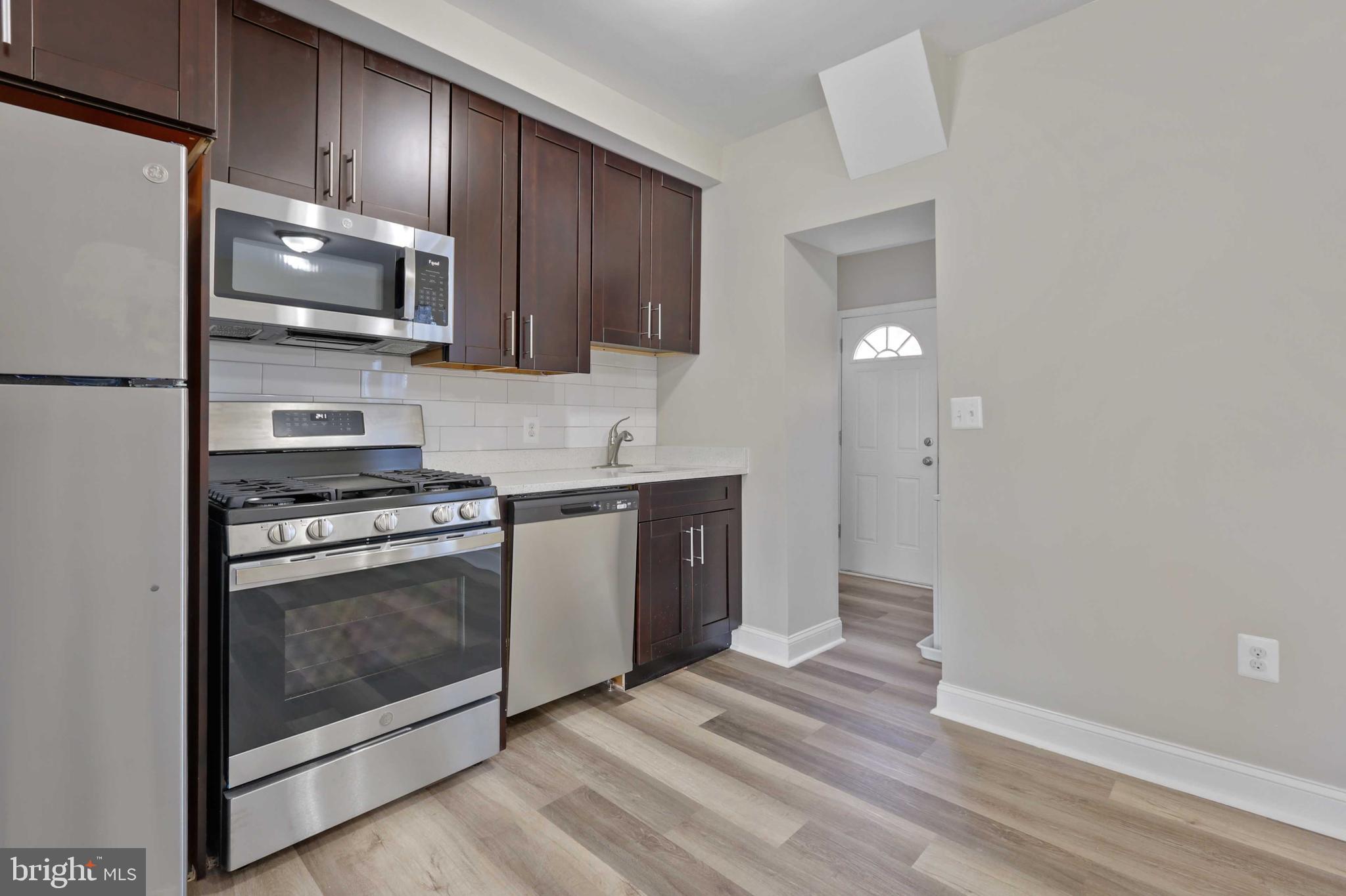 CARROLL-SOUTH HILTON - Residential Lease