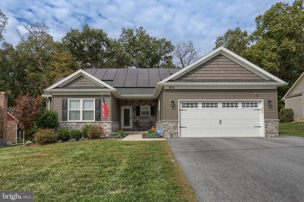 Photo of 931 Hill Church Road, HUMMELSTOWN, PA 17036 (MLS # PADA2050336)