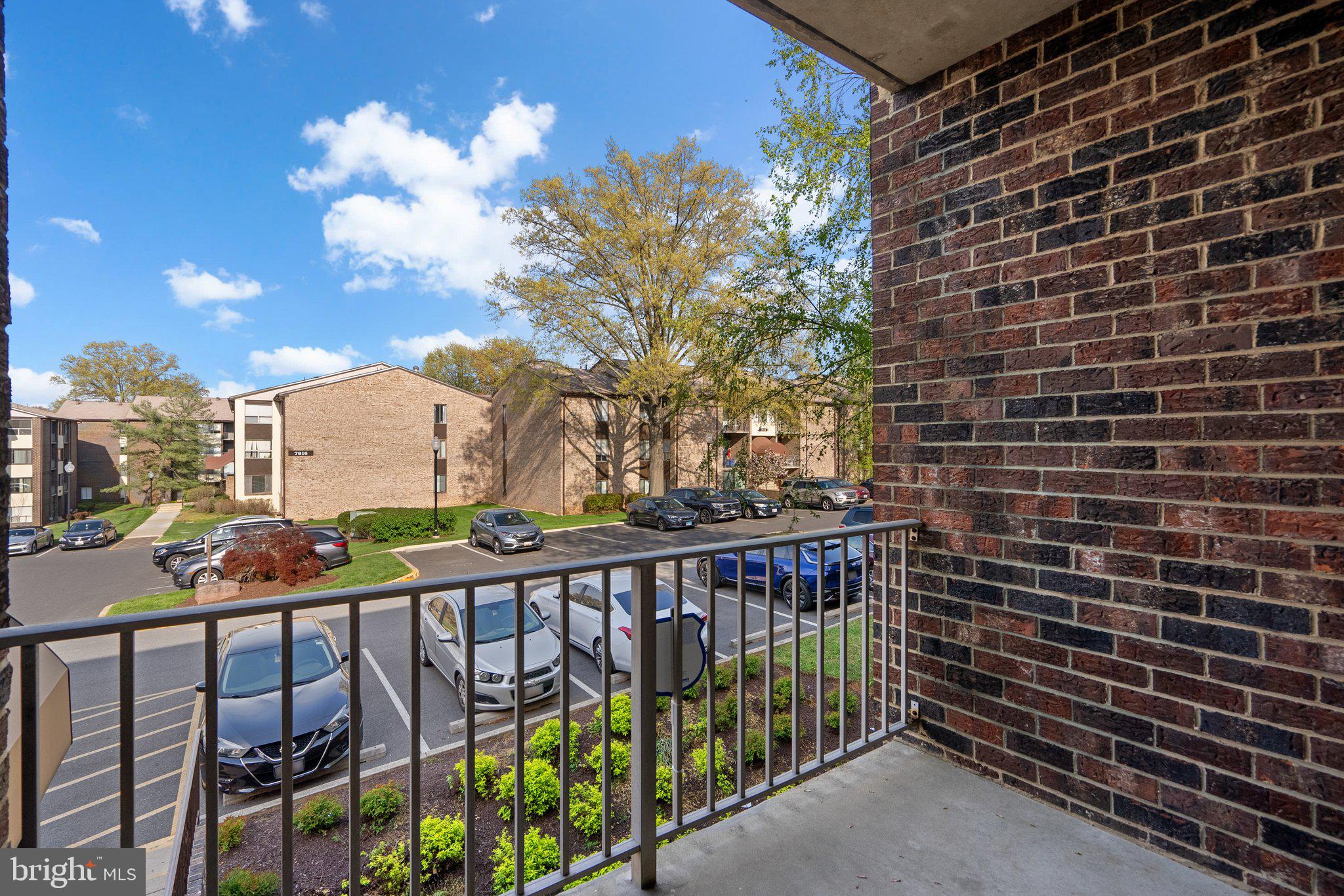 GREENBRIAR CONDO PHASE I - Residential Lease