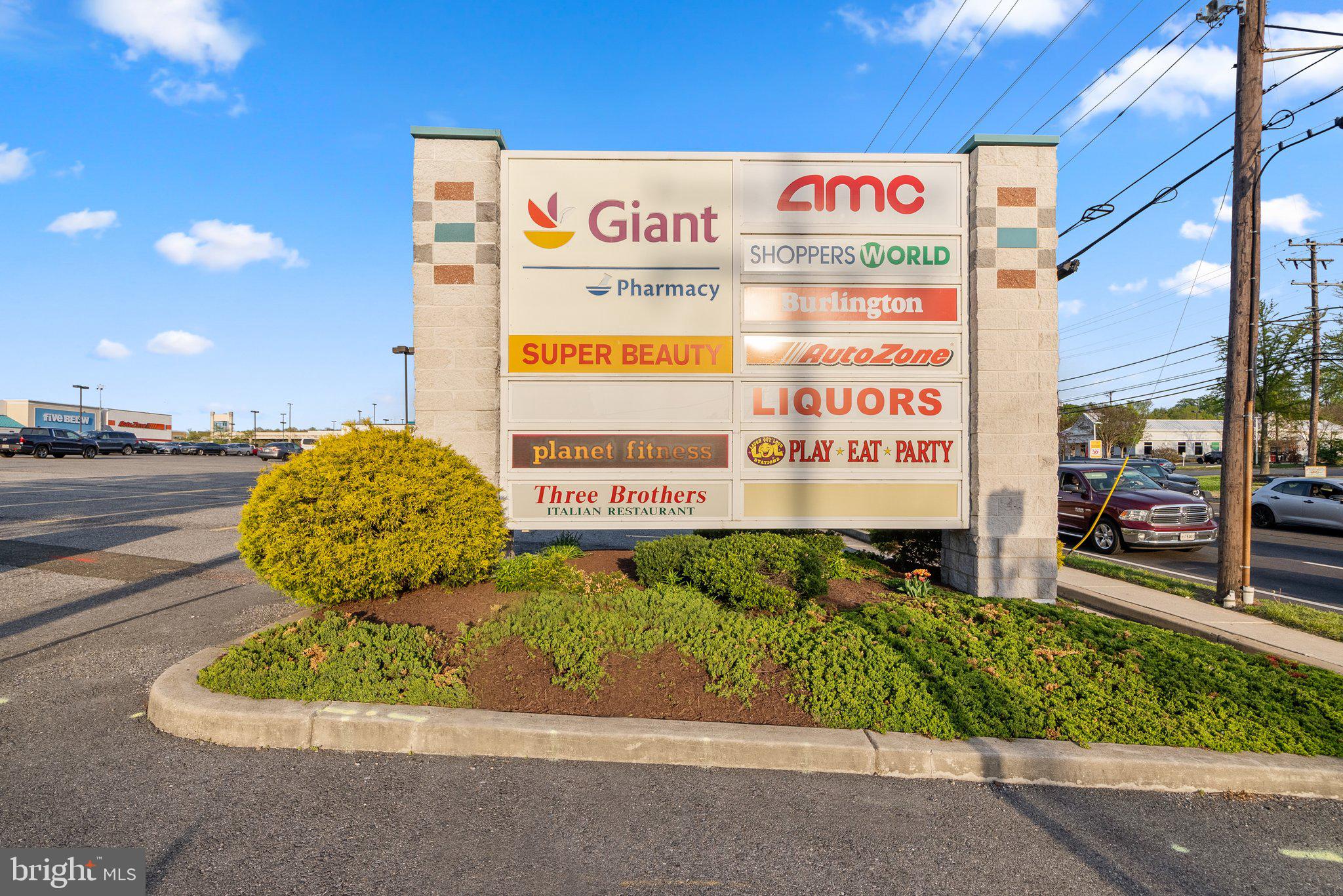 GREENBRIAR CONDO PHASE I - Residential Lease