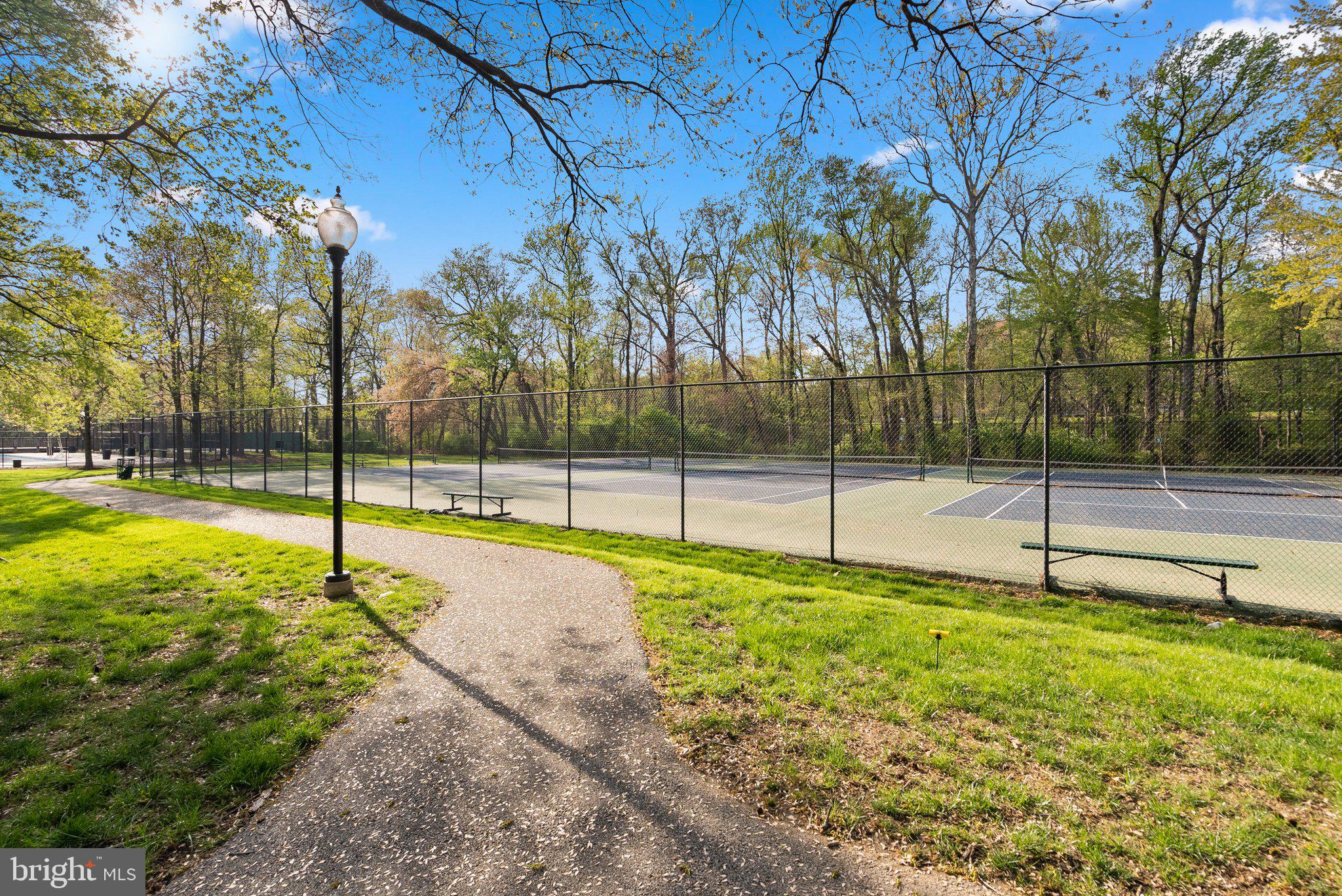 GREENBRIAR CONDO PHASE I - Residential Lease