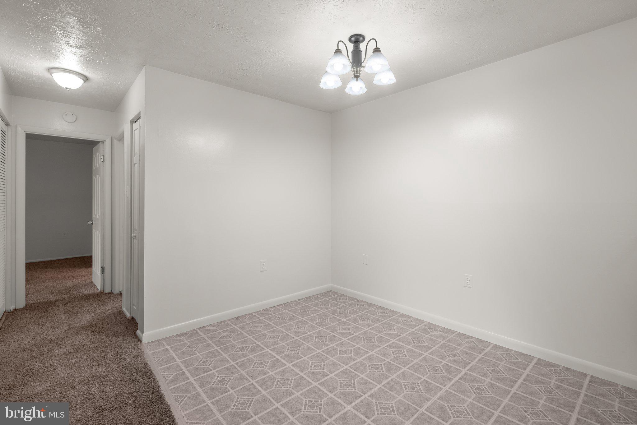 GREENBRIAR CONDO PHASE I - Residential Lease