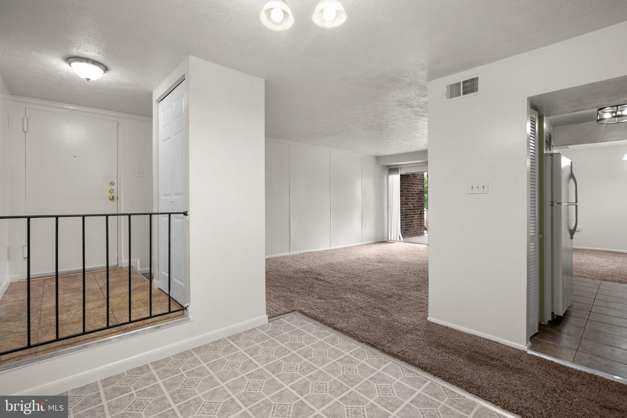 GREENBRIAR CONDO PHASE I - Residential Lease